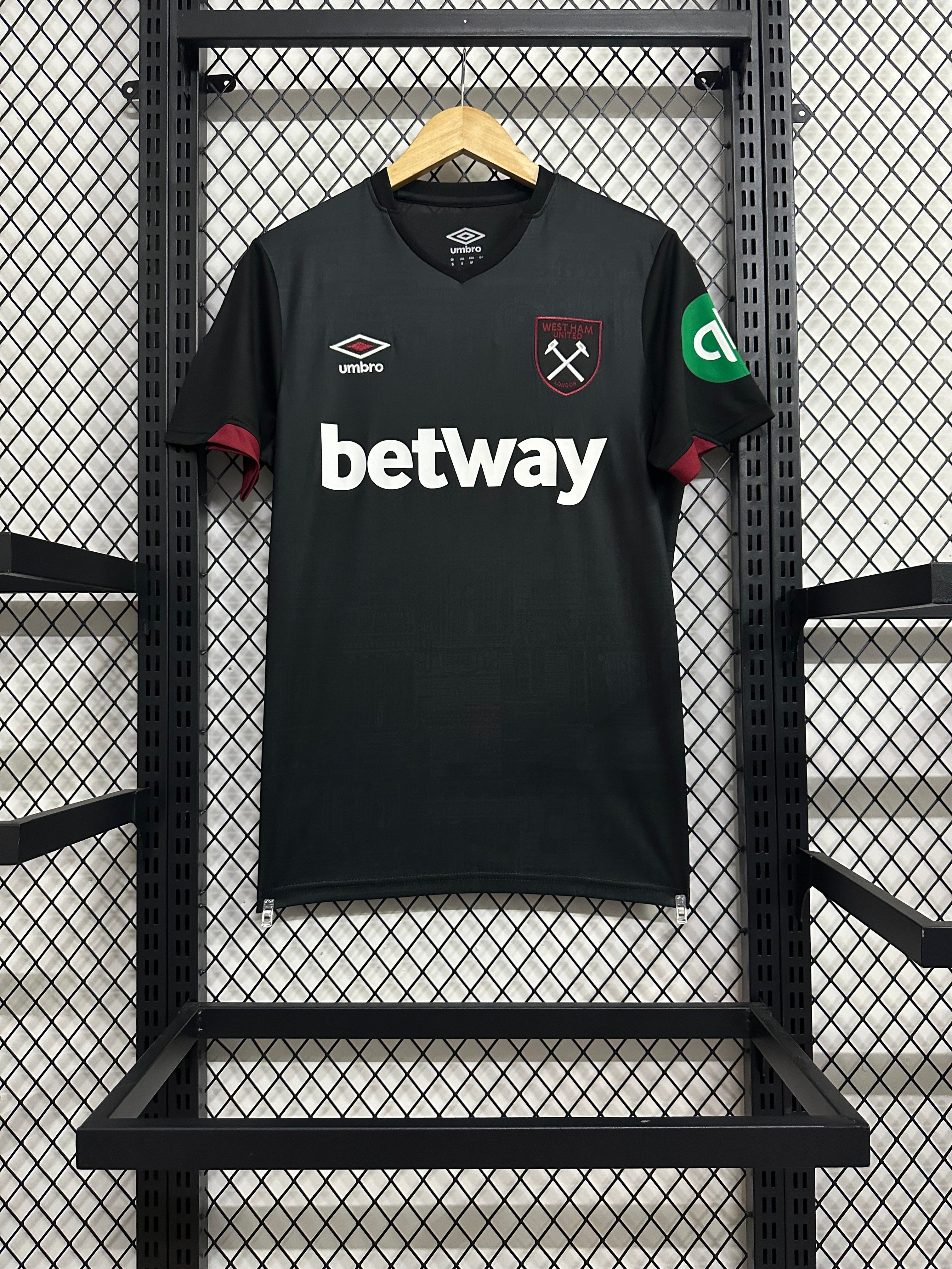 West Ham Away 24-25 — image 2