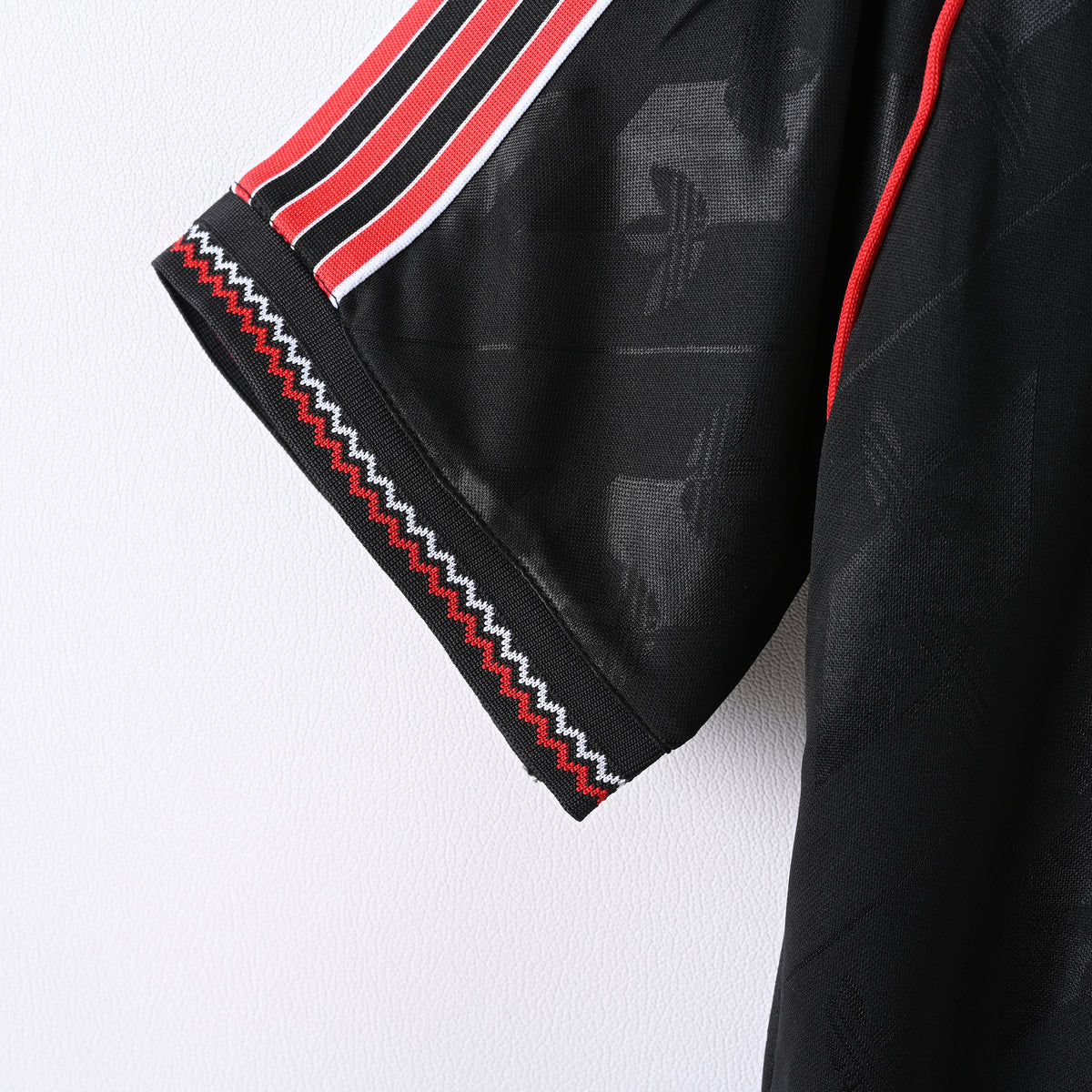 Manchester United Home 24-45 — image 3