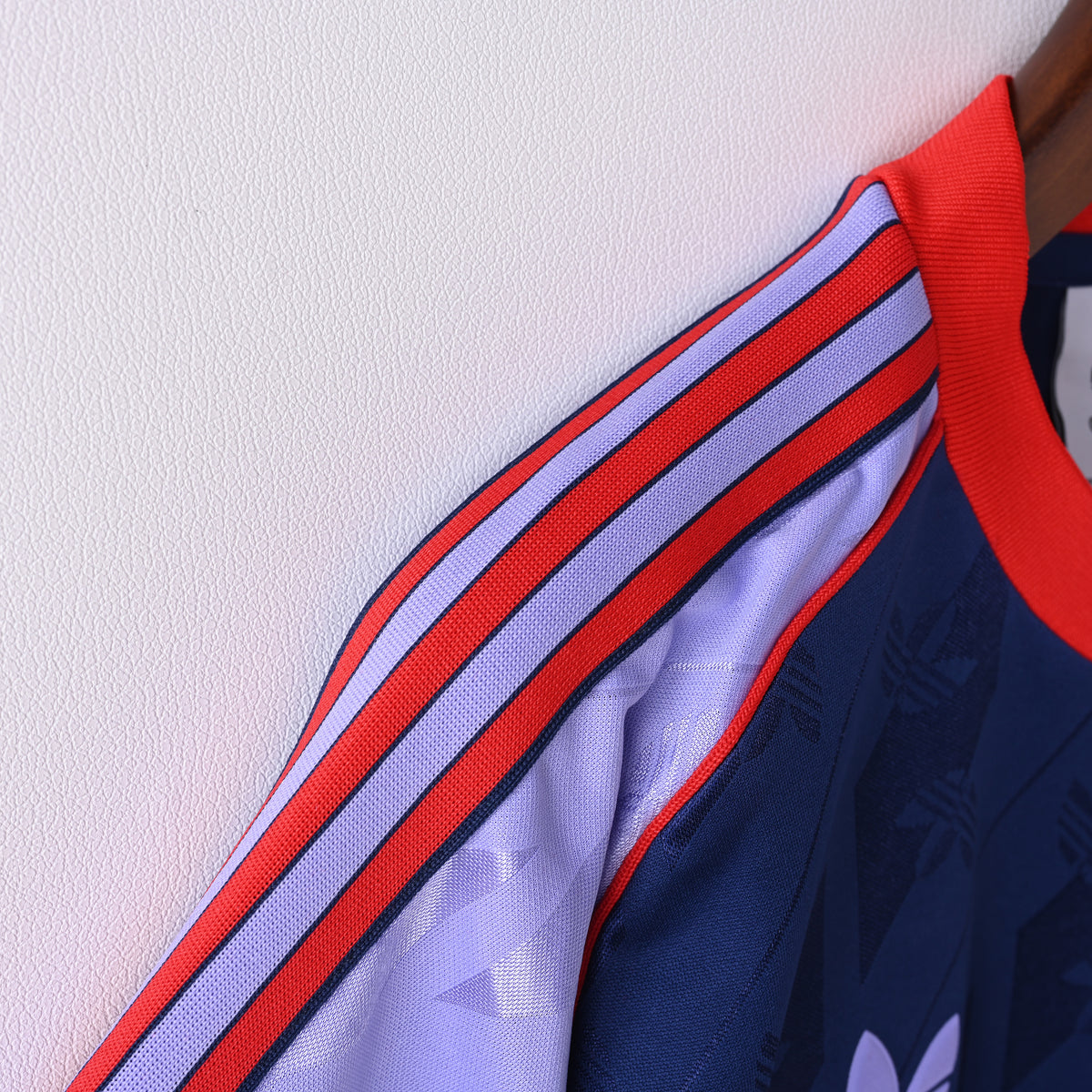 Arsenal Home 24-25 — image 5