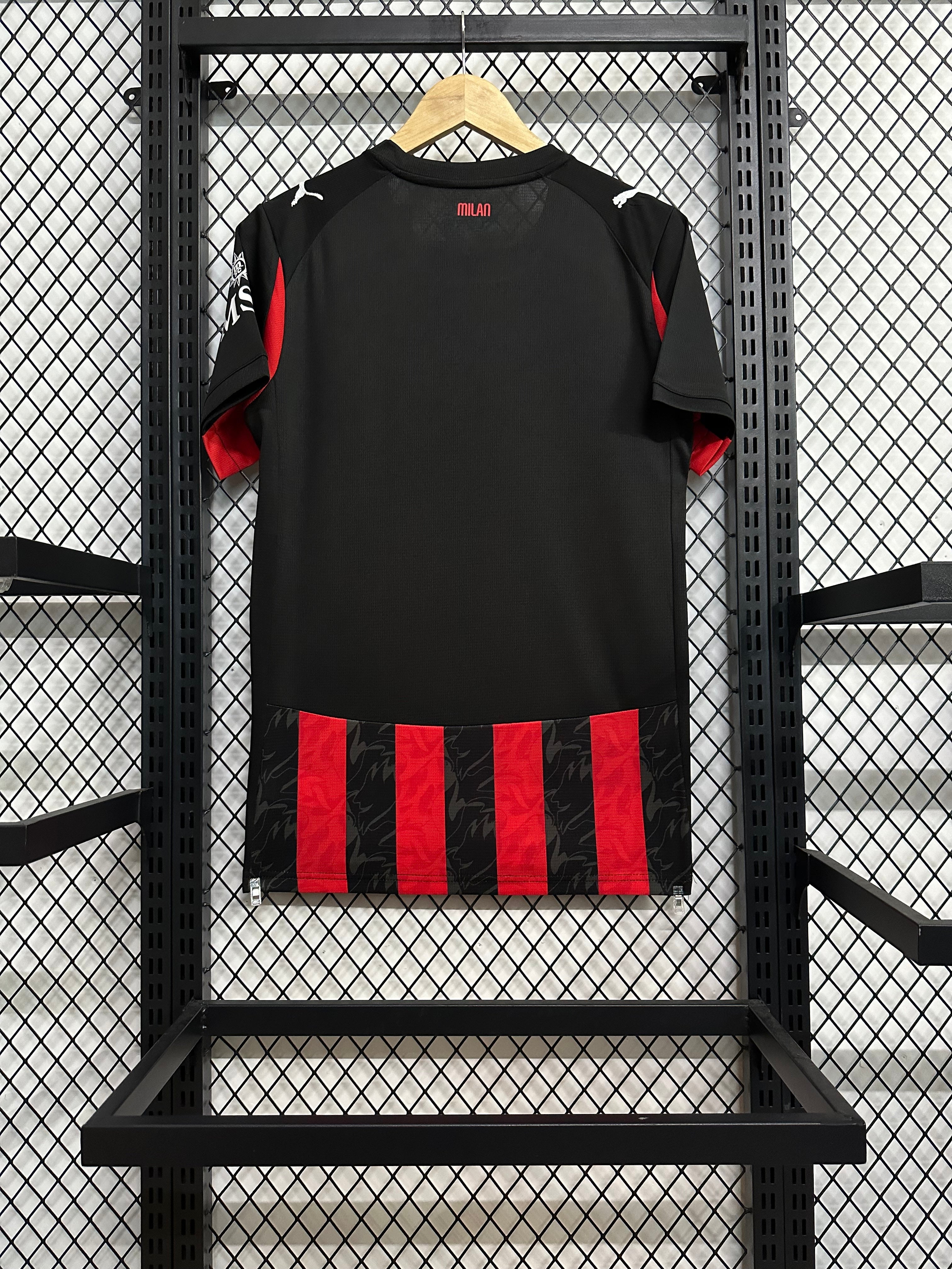 AC Milan Home 25-26 — image 3