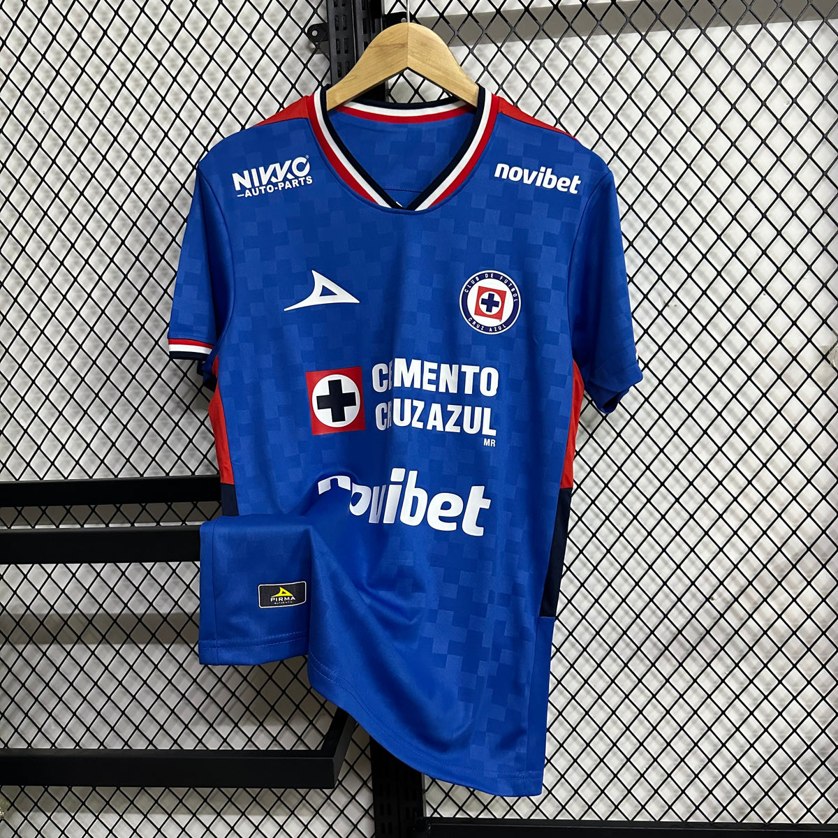 Cruz Azul Home 25-26 — image 1