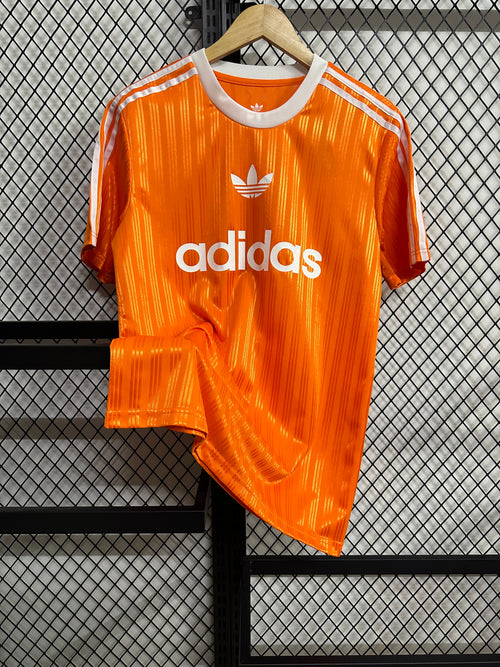Adidas Originals Clover Orange 25-26 — image 1