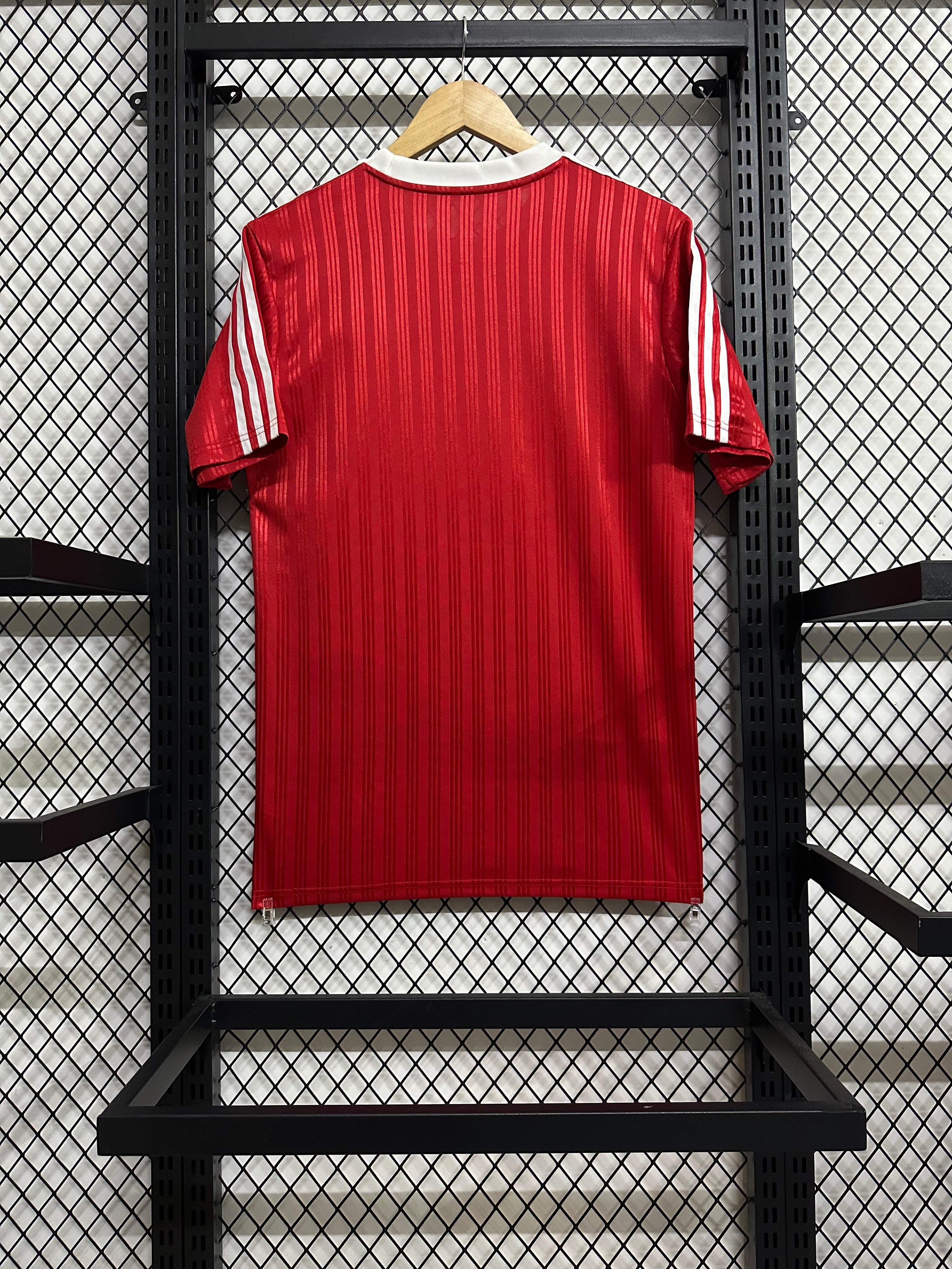 Adidas Originals Clover Red 25-26 — image 3