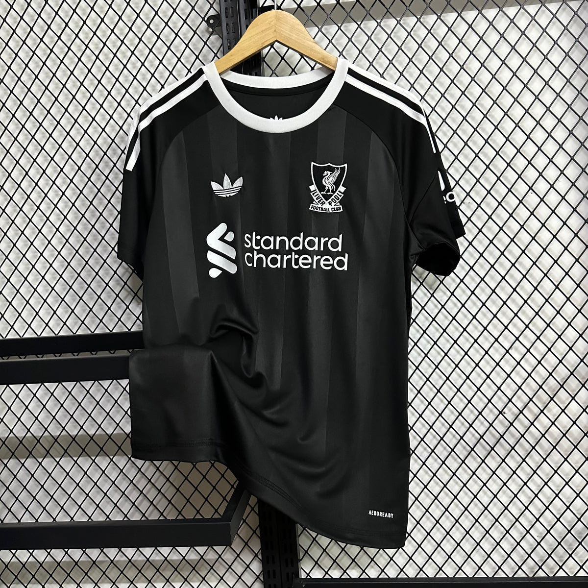 Liverpool Goalkeeper 25-26 — image 1