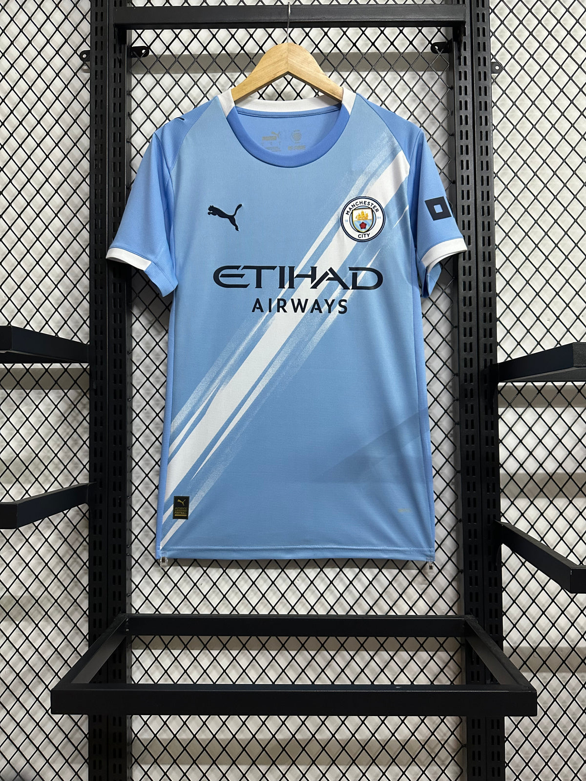 Manchester City Home 25-26 — image 3