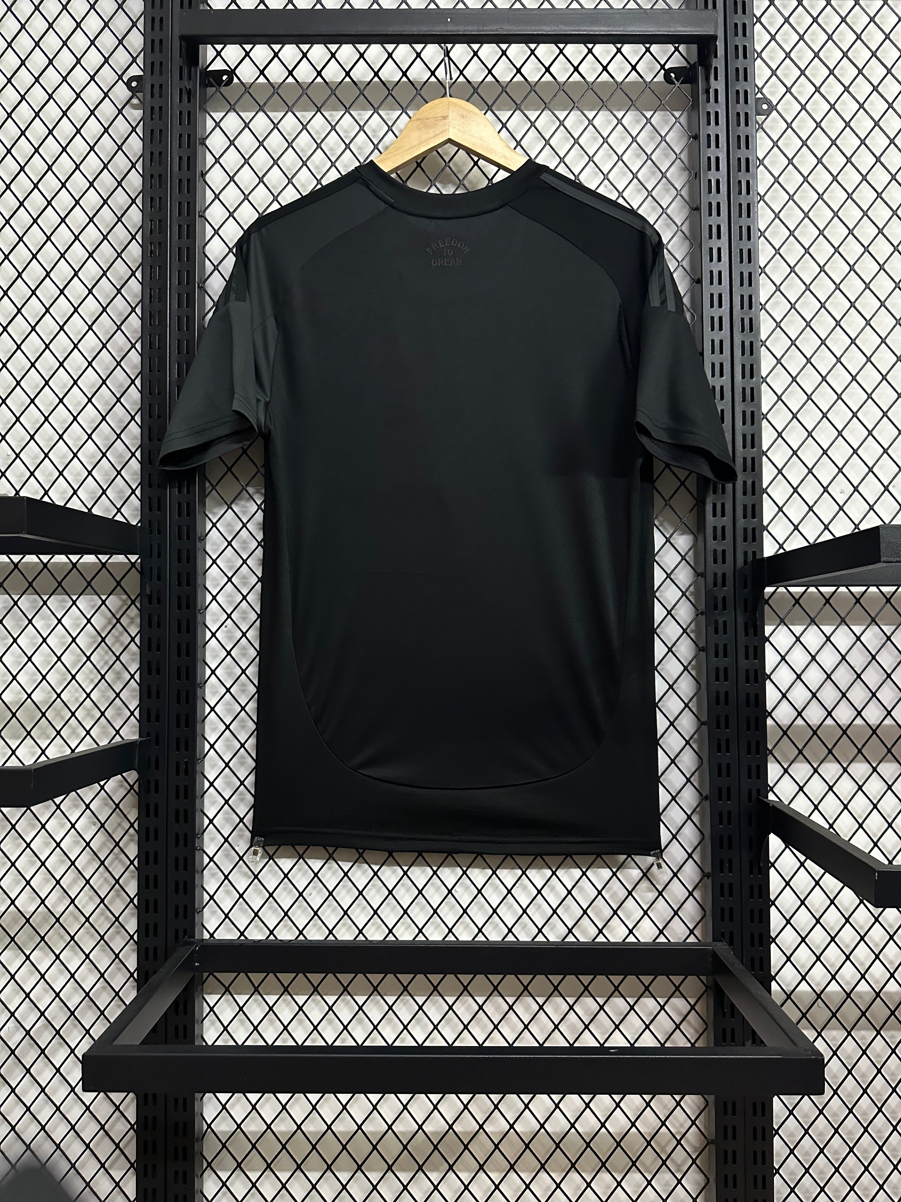 Inter Miami Away 25-26 — image 3