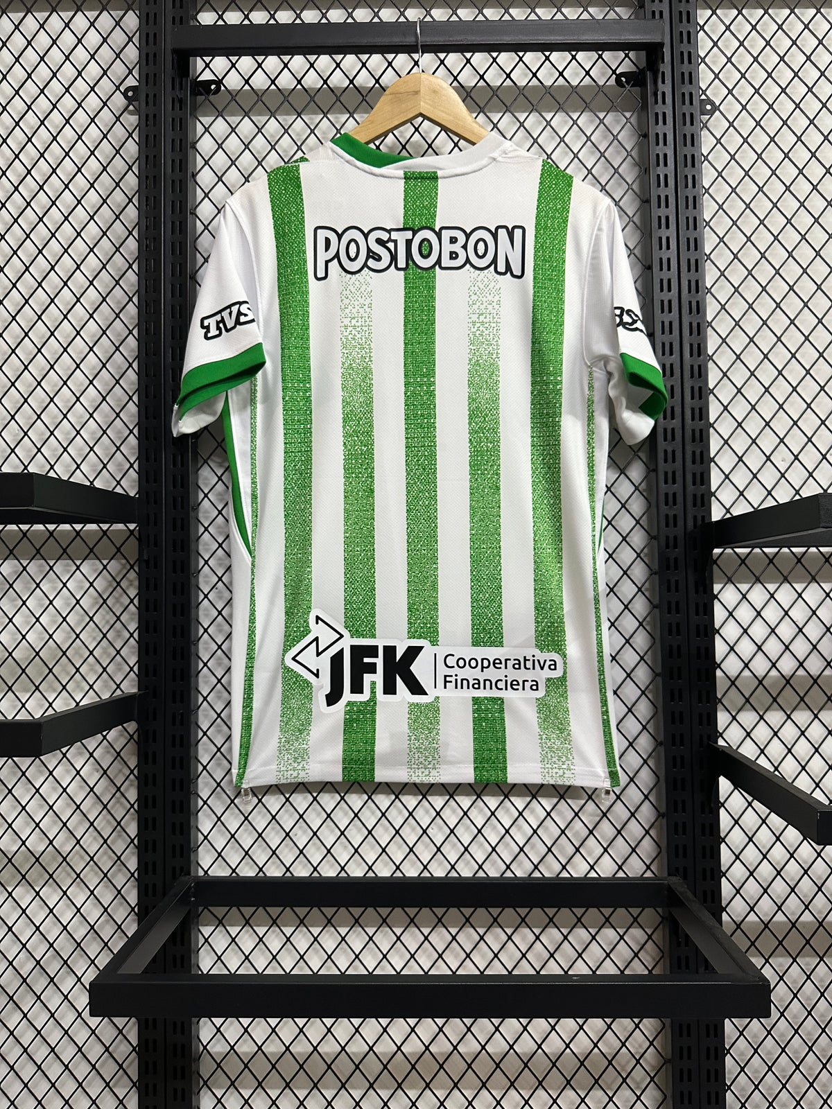 Club Nacional Home 25-26 — image 3