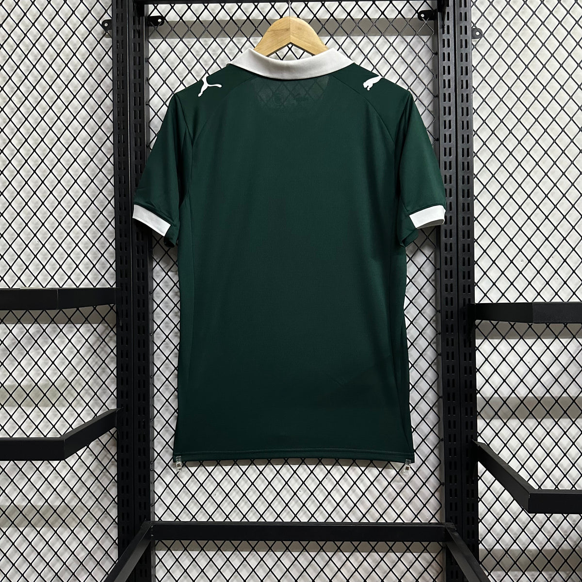Plymouth Argyle Home 25-26 — image 3