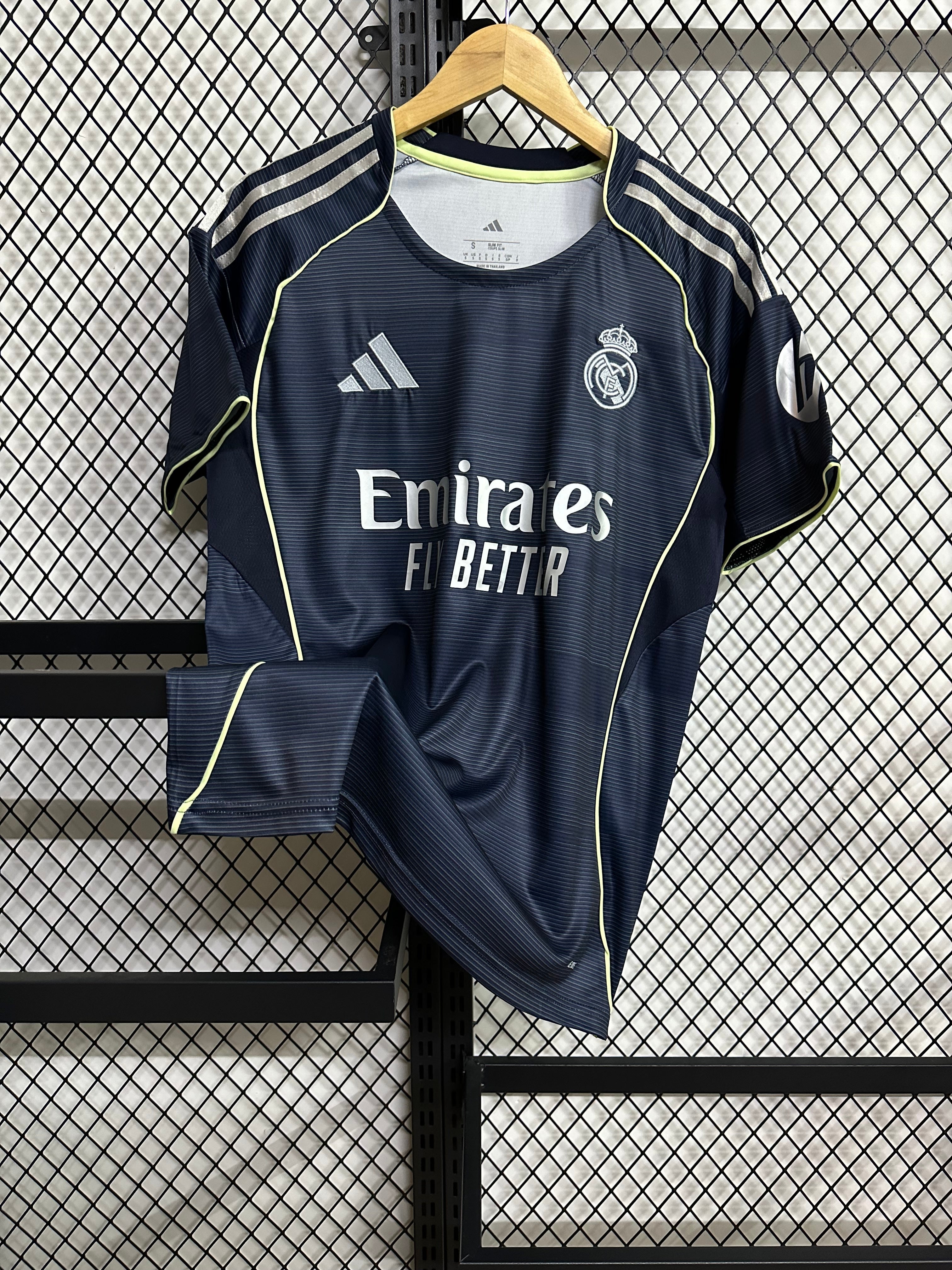 Real Madrid Away 25-26 — image 1
