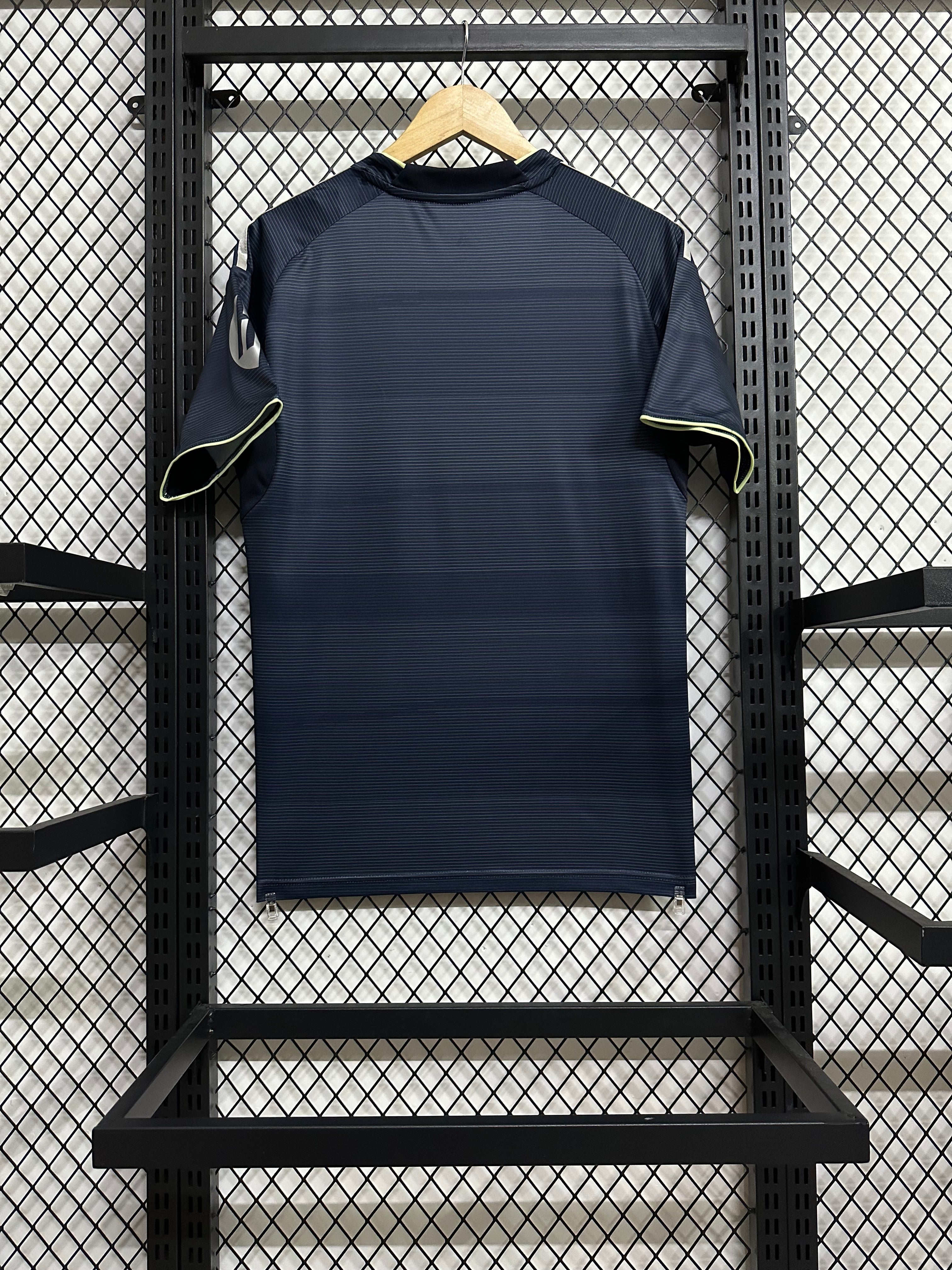 Real Madrid Away 25-26 — image 3