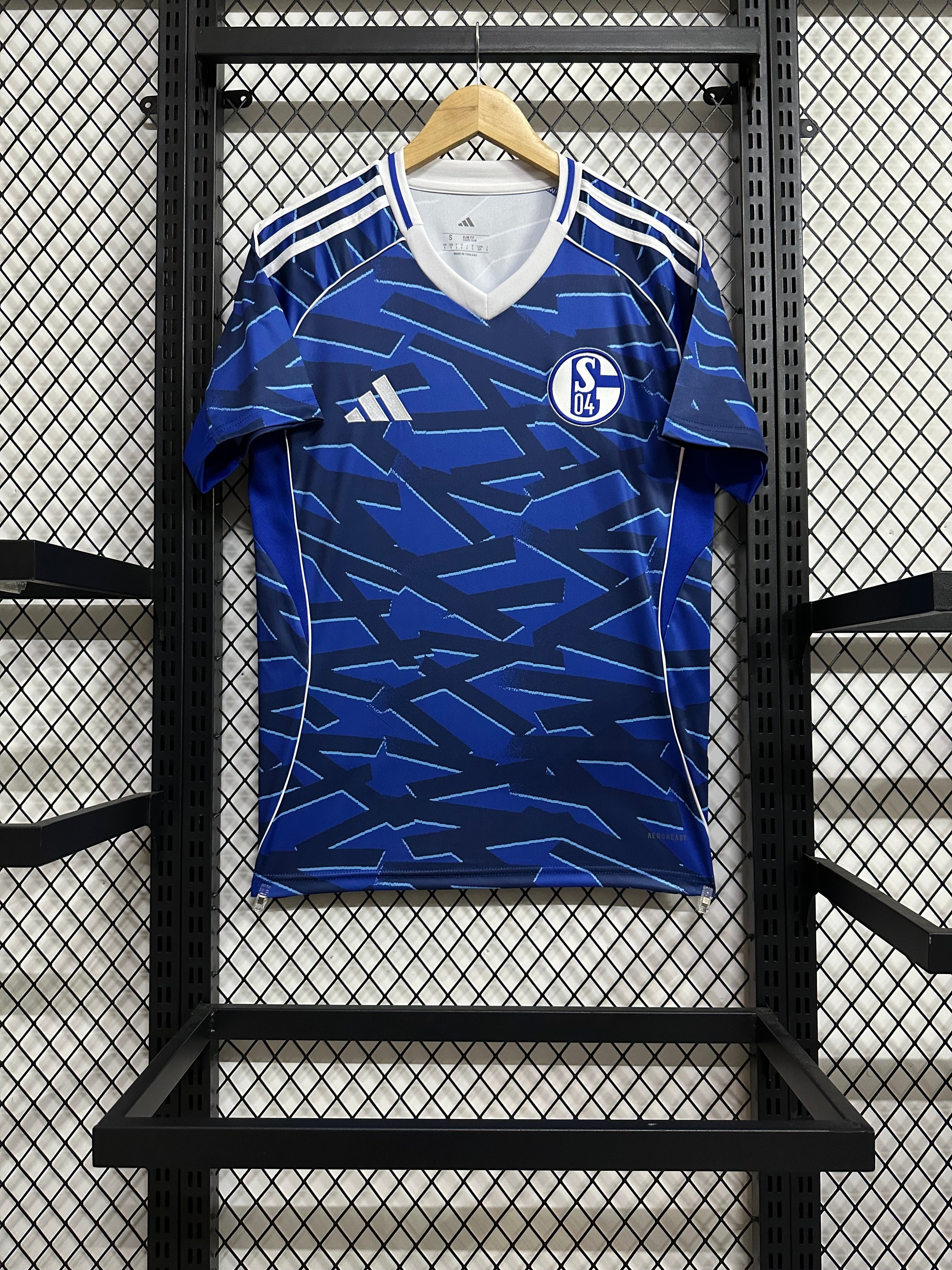 Schalke 04 Home 25-26 — image 2