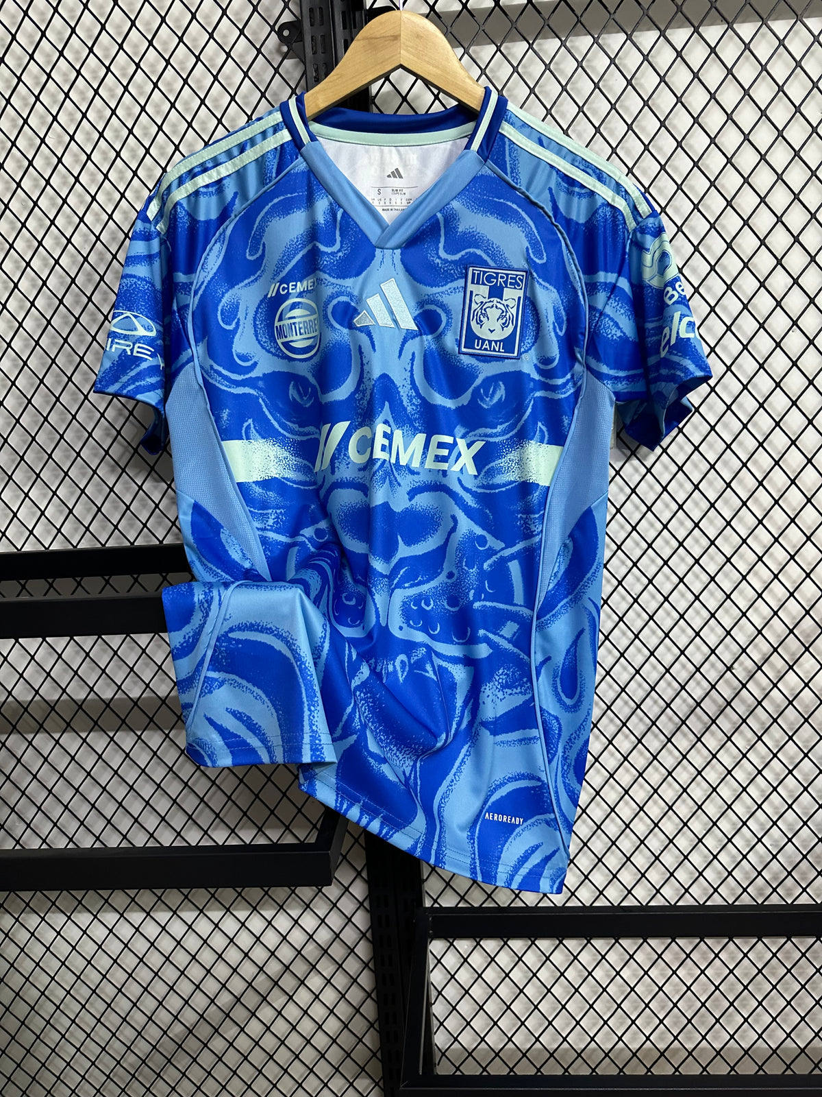 Tigres UANL Away 25-26