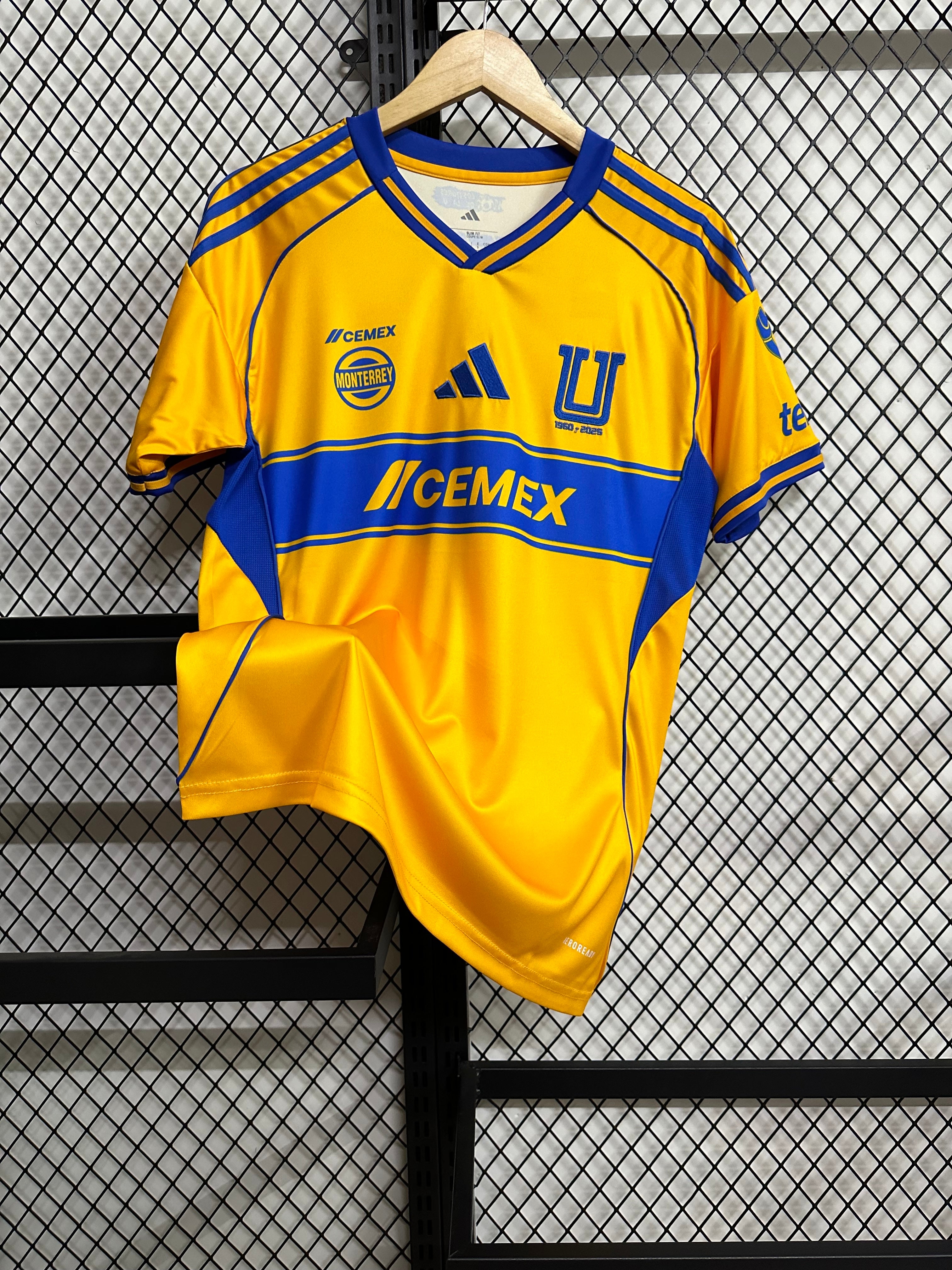Tigres UANL Home 25-26 — image 1