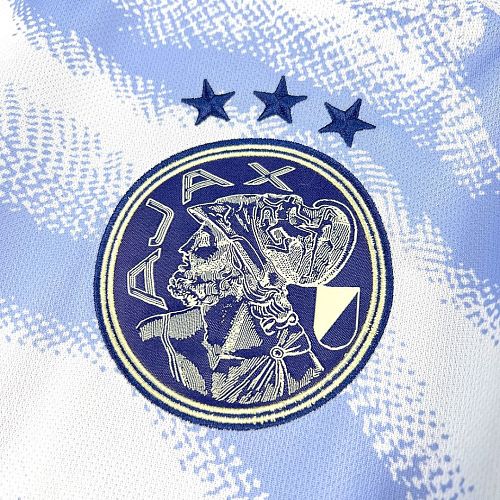 Ajax Away 26-27 — image 2