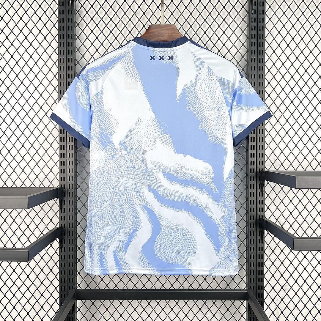 Ajax Away 26-27 — image 4