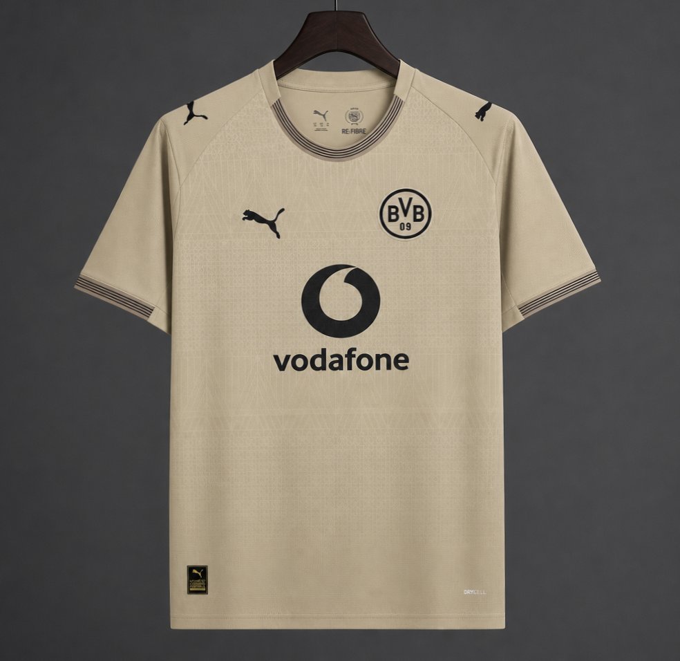 Borussia Dortmund Goalkeeper 26-27 — image 1