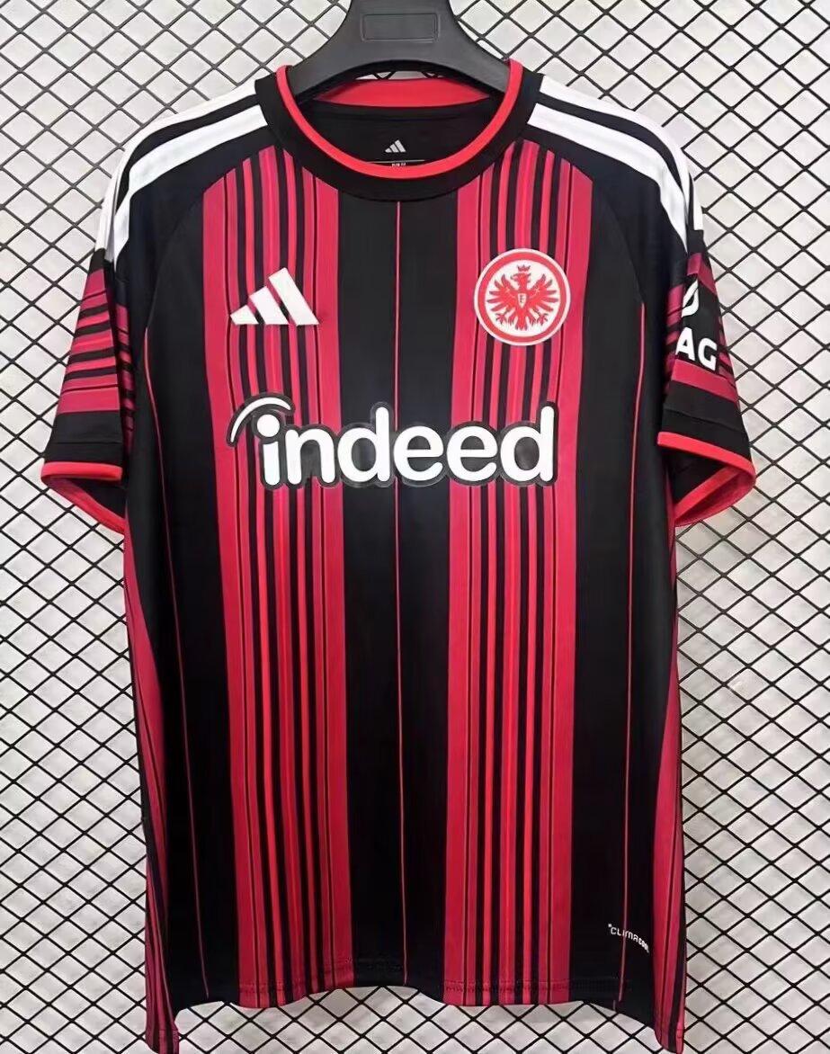 Eintracht Frankfurt Home 26-27 — image 4