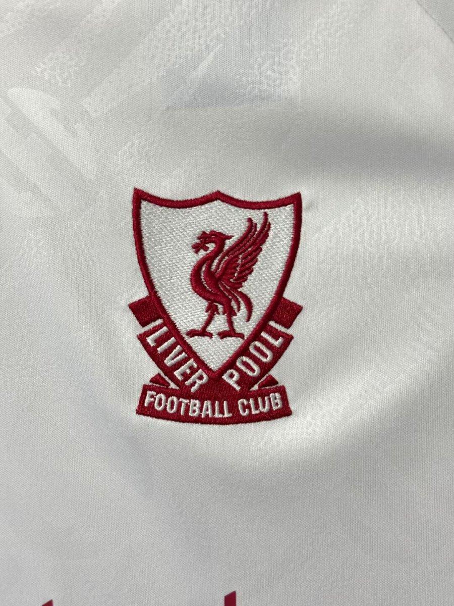 Liverpool Away 26-27 — image 3