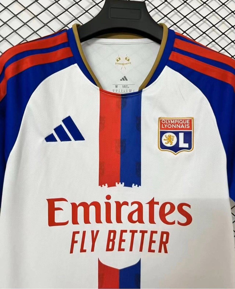 Olympique Lyonnais Home 26-27 — image 2