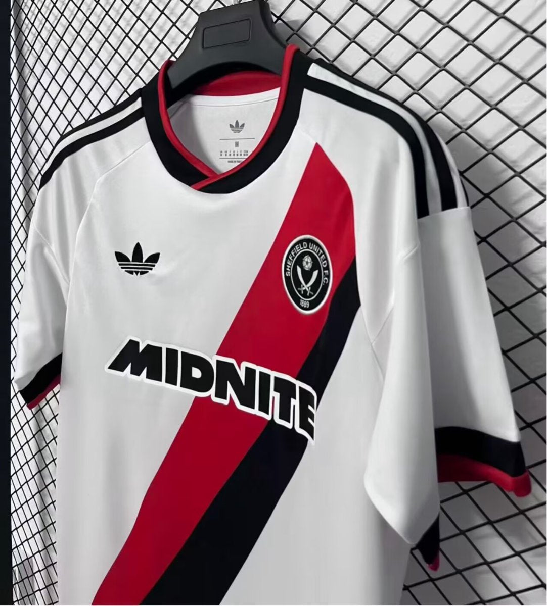 Sheffield United Away 26-27 — image 4