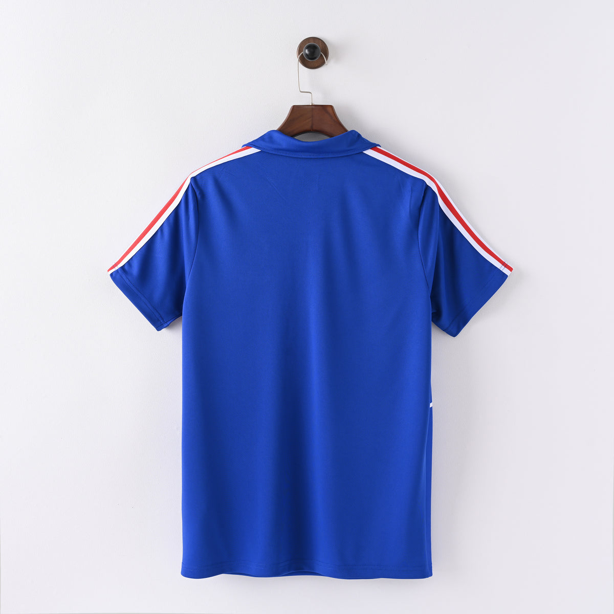 France Home 82-84 — image 2