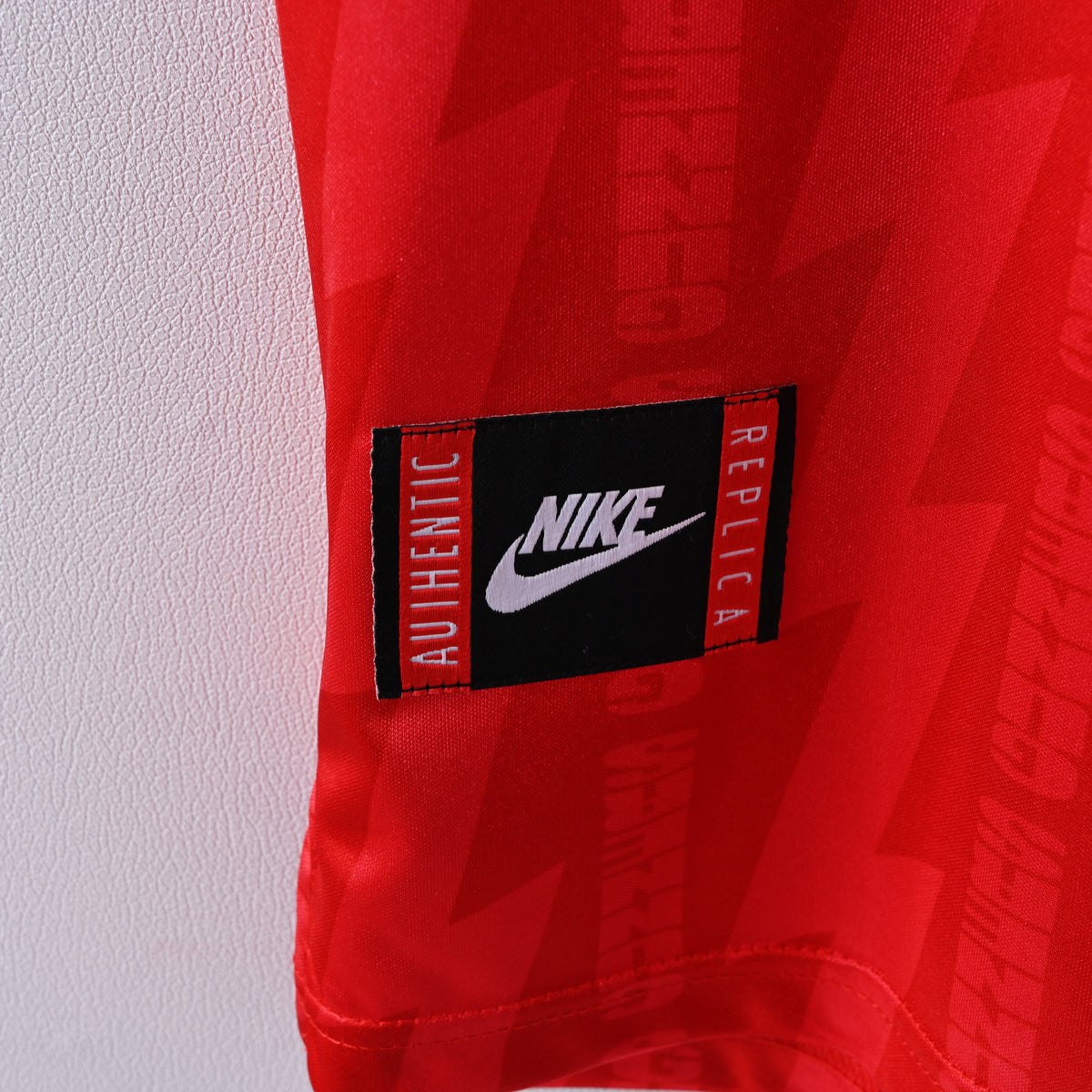 Arsenal Home 93-94 — image 4