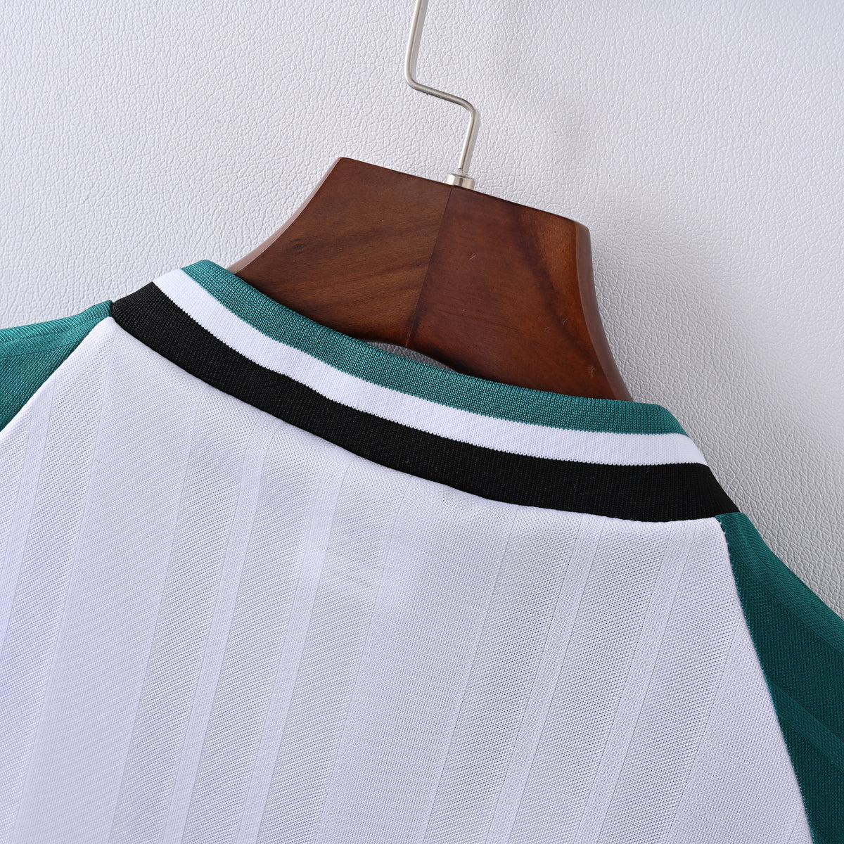 Liverpool Away 93-95 — image 4