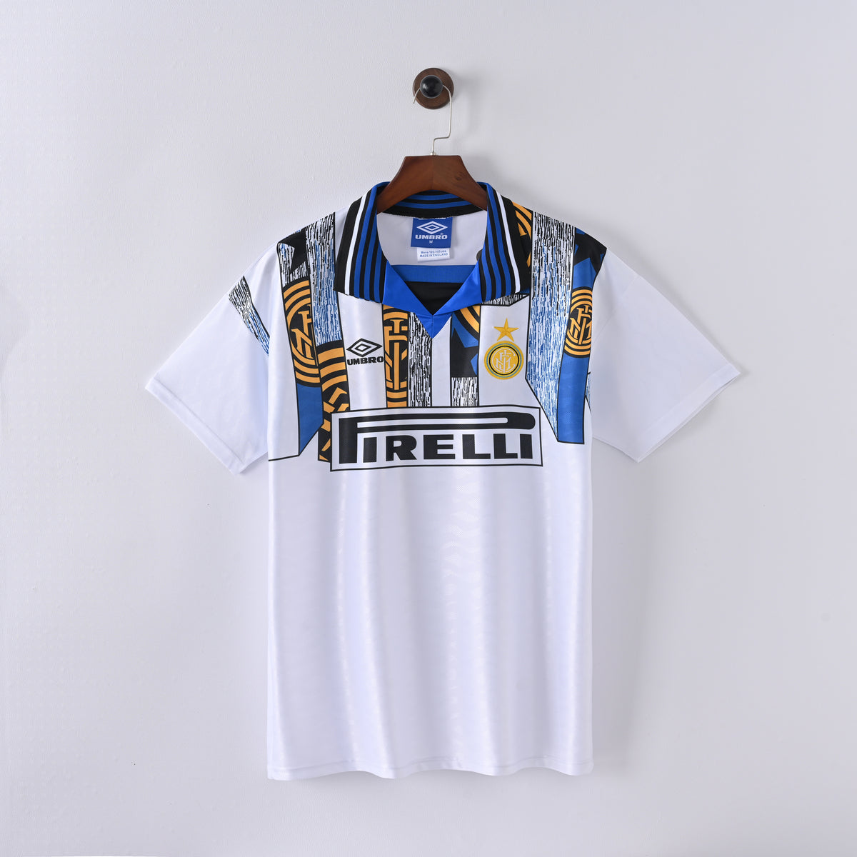 Inter Milan Away 95-96 — image 1