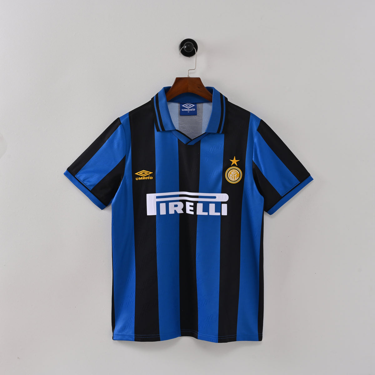 Inter Milan Home 95-96 — image 1