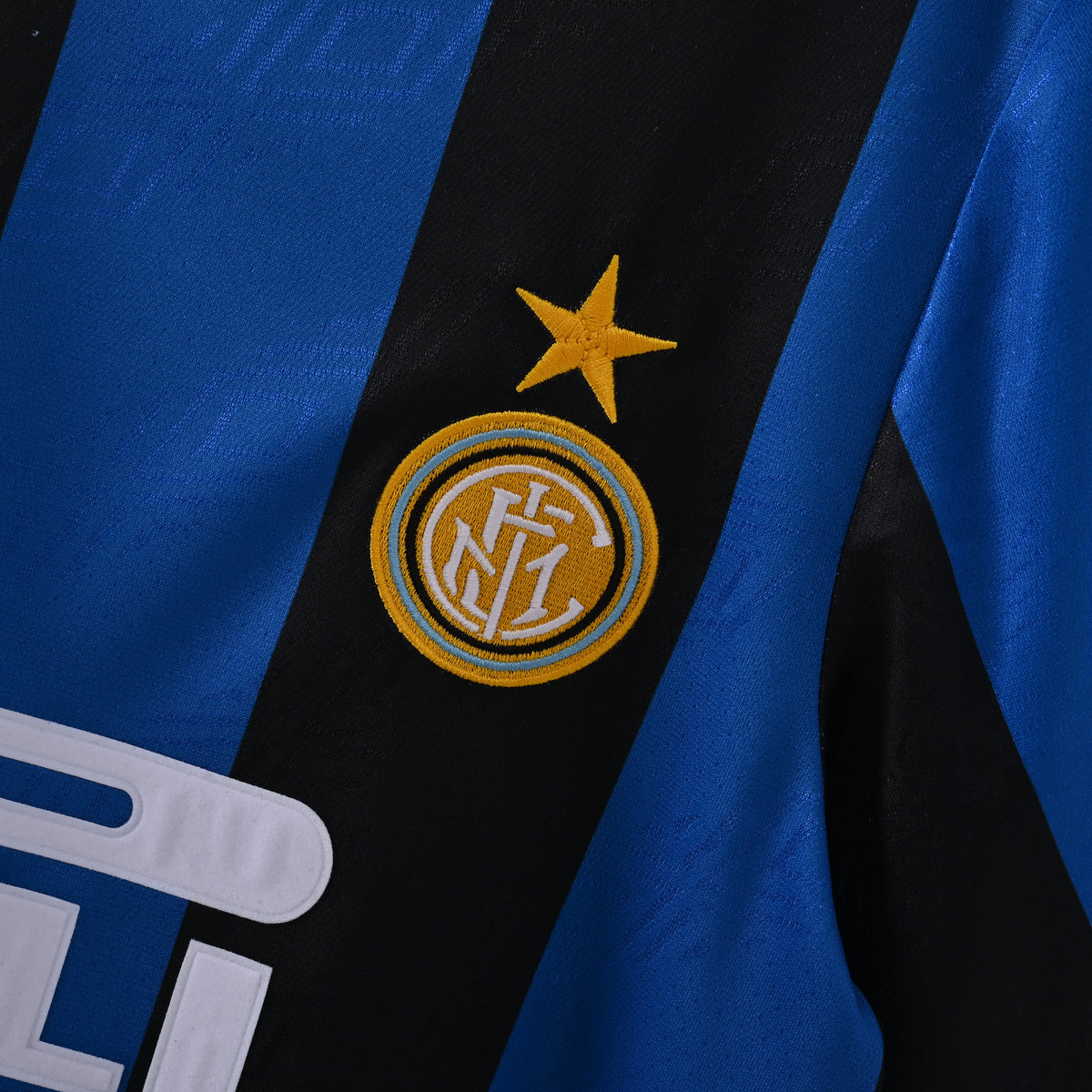 Inter Milan Home 95-96 — image 4