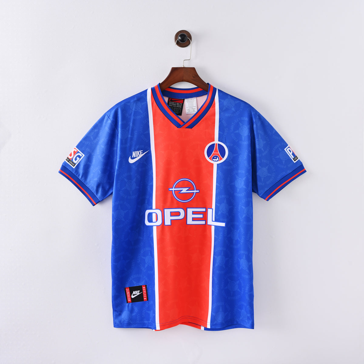 Paris Saint-Germain Home 95-96 — image 1