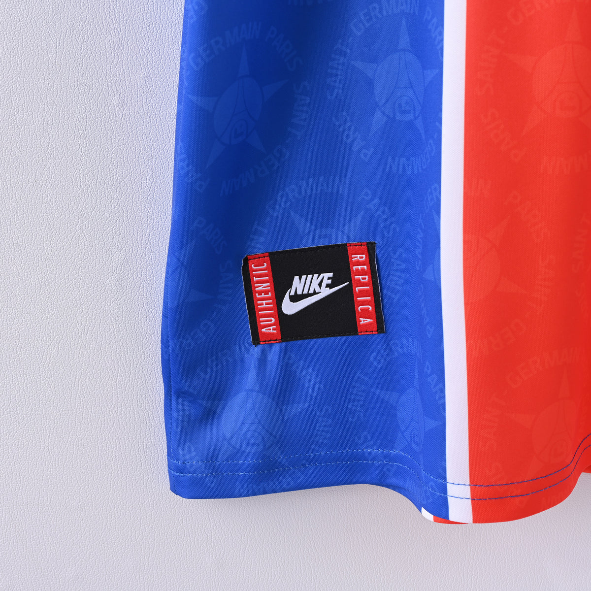 Paris Saint-Germain Home 95-96 — image 2