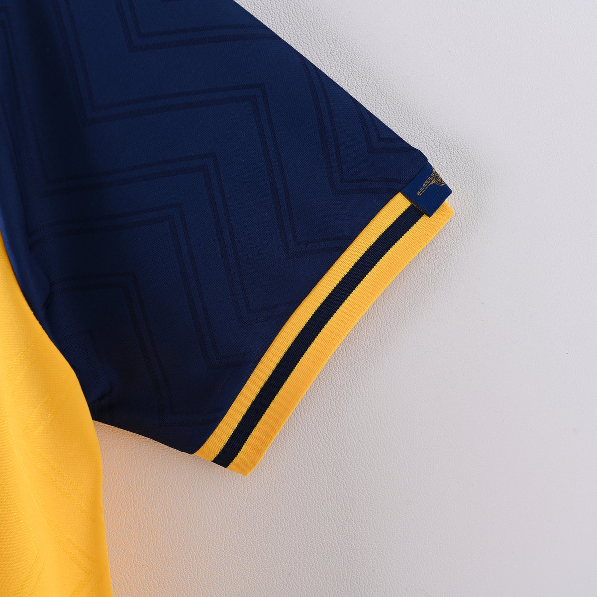 Arsenal Away 96-97 — image 3