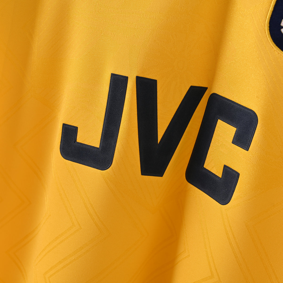Arsenal Away 96-97 — image 5
