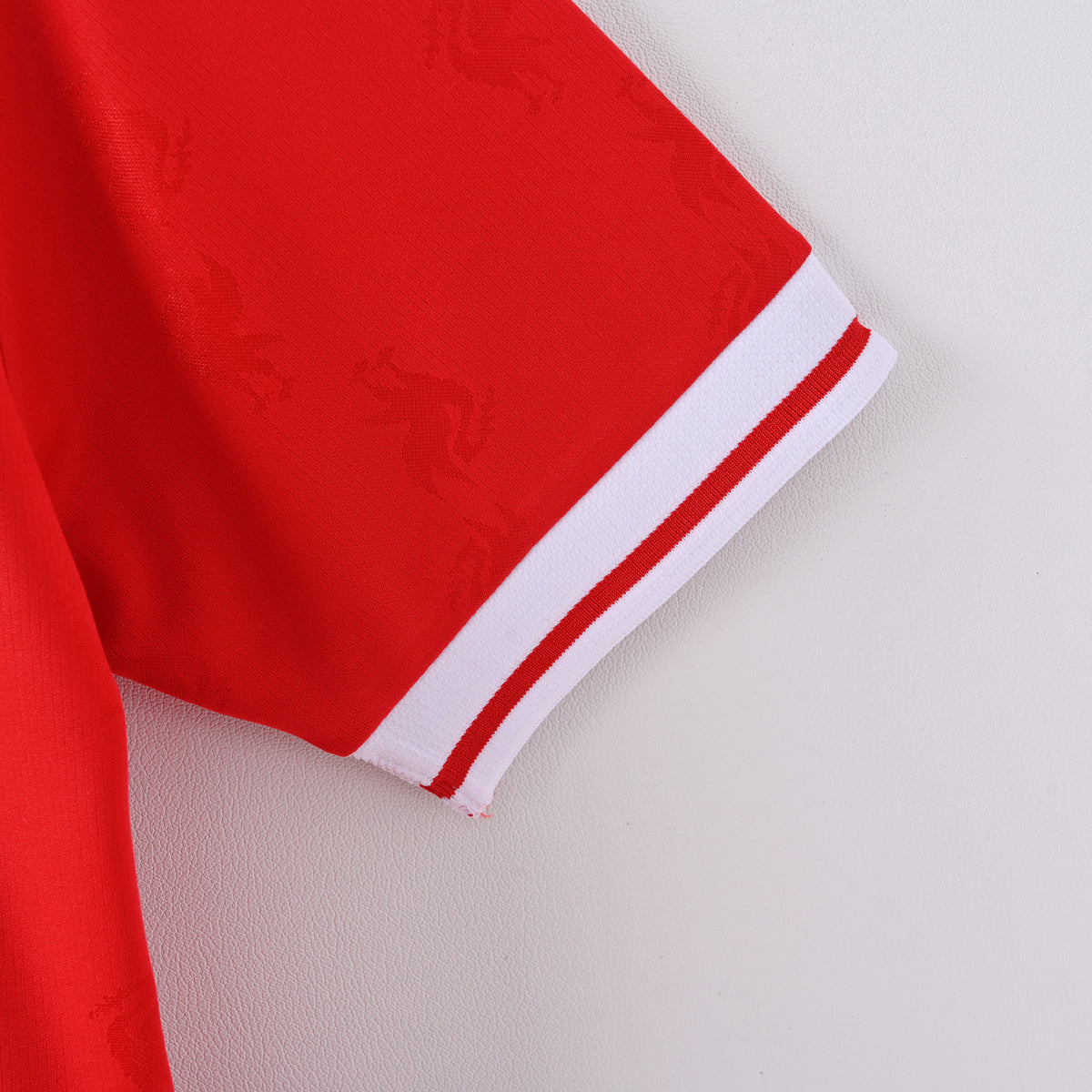 Liverpool Home 96-97 — image 4