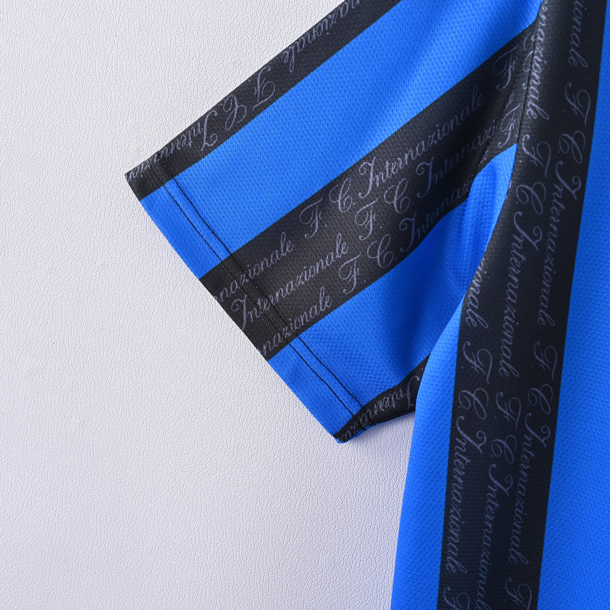 Inter Milan Home 97-98 — image 3