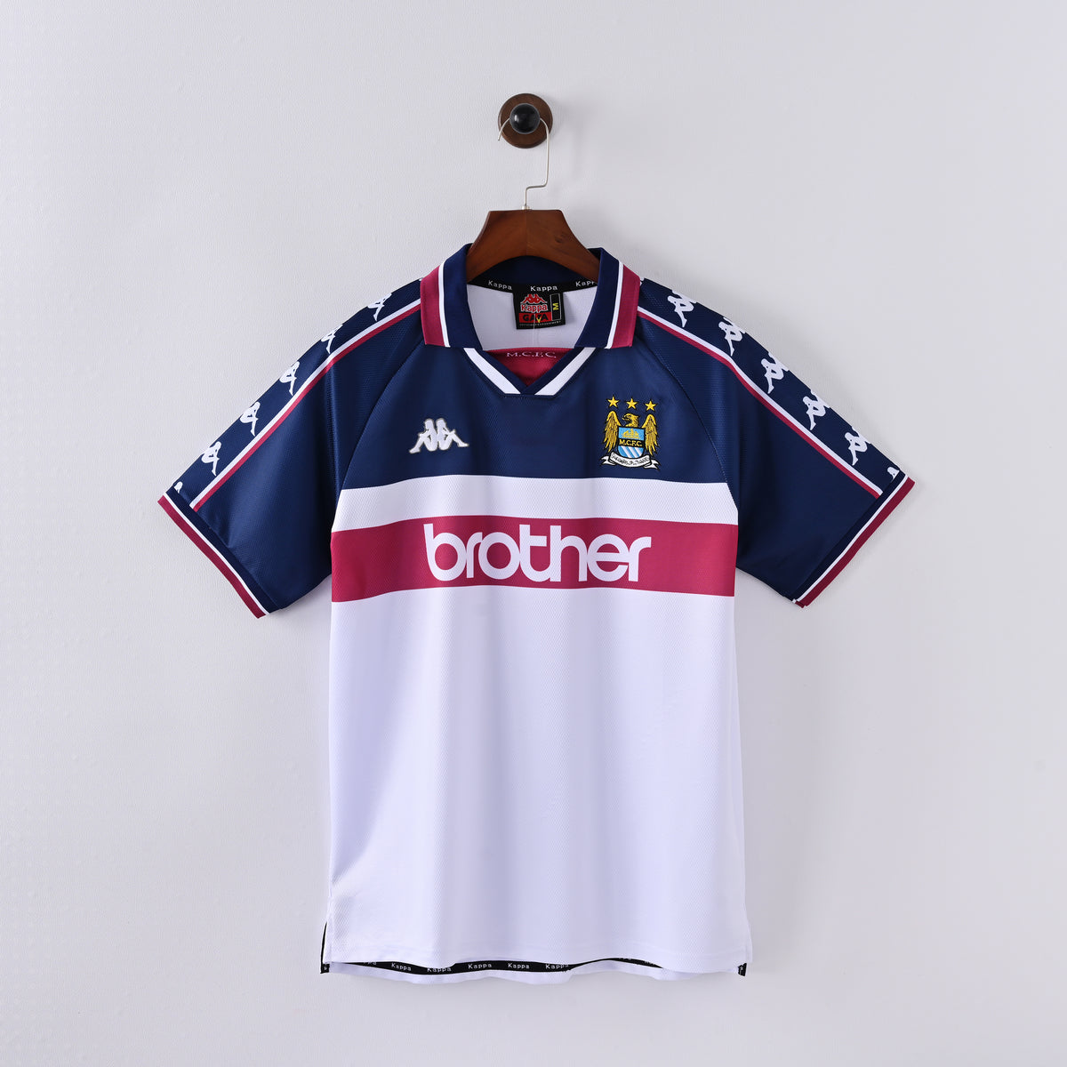 Manchester City Away 97-98 — image 1