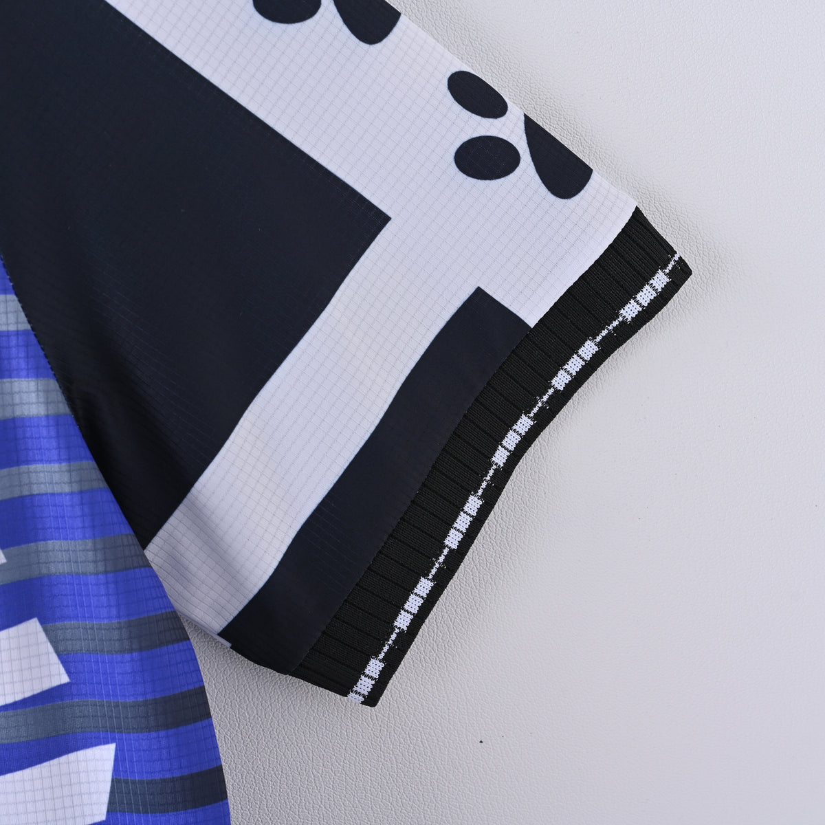 Real Madrid Third 97-98 — image 3