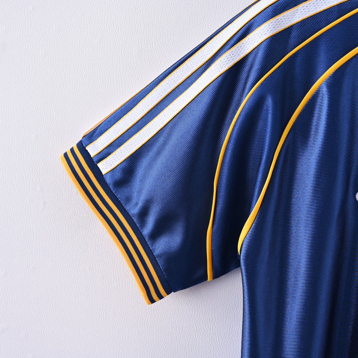 Real Madrid Away 98-00 — image 3