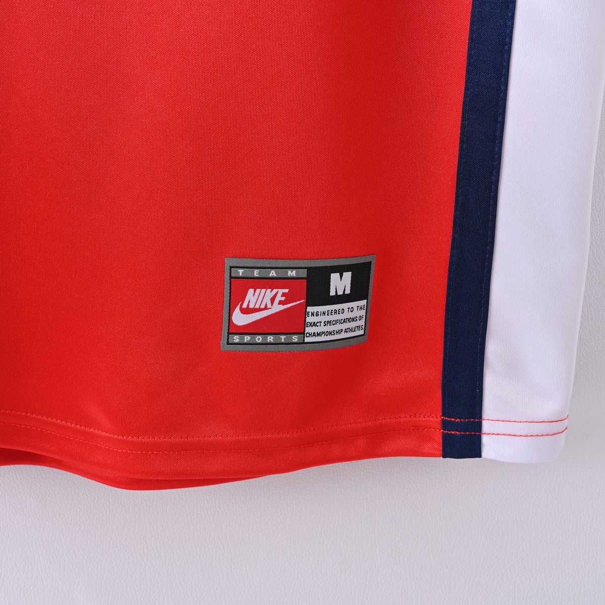 Arsenal Home 98-99 — image 4