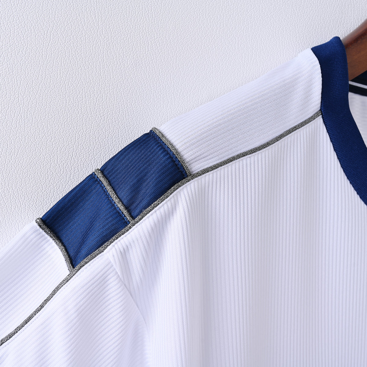 Manchester United Away 99-00 — image 3