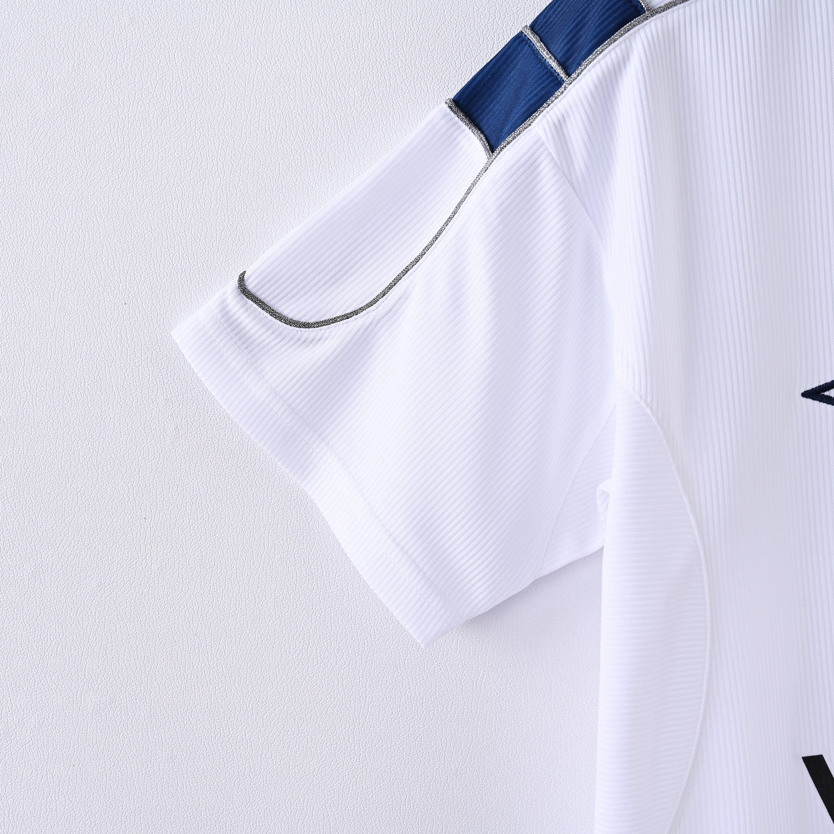 Manchester United Away 99-00 — image 4