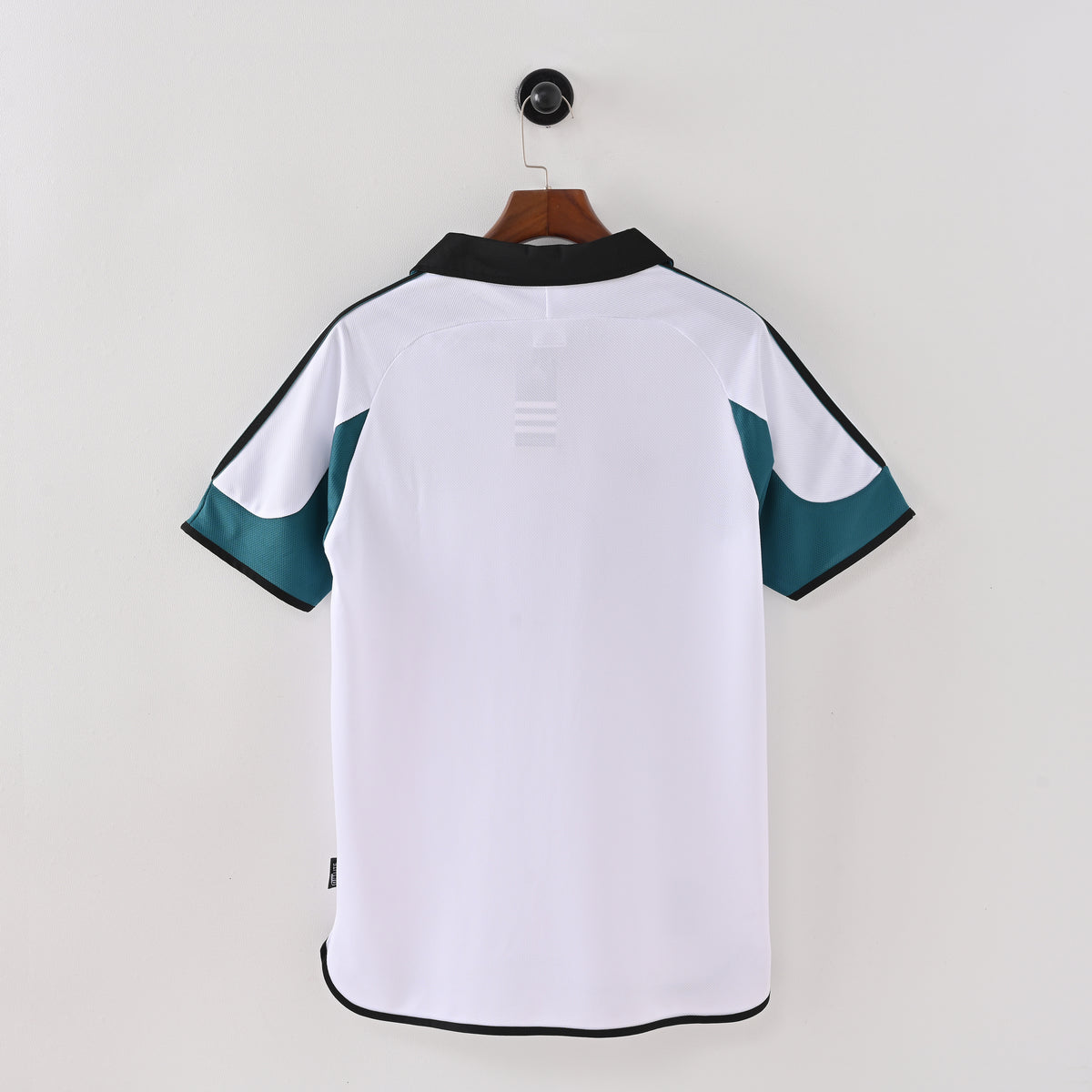 Newcastle United Away 99-00 — image 3