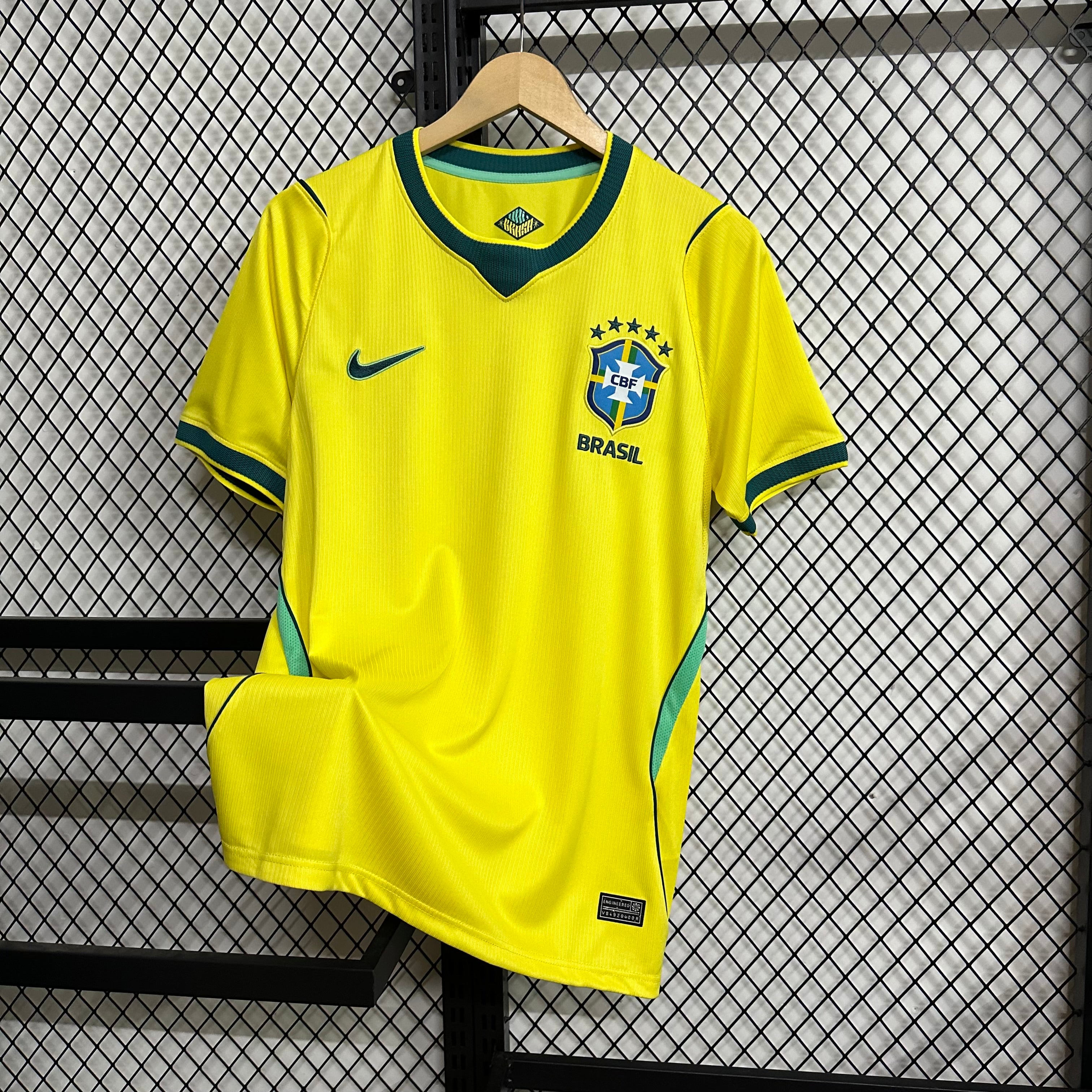 Brazil home game 26-27 — image 1