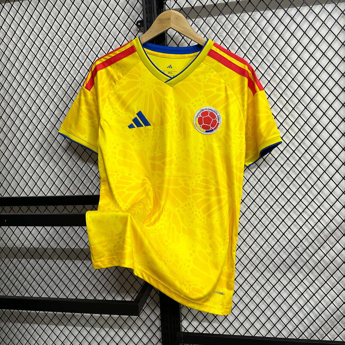 Colombia home game 26-27