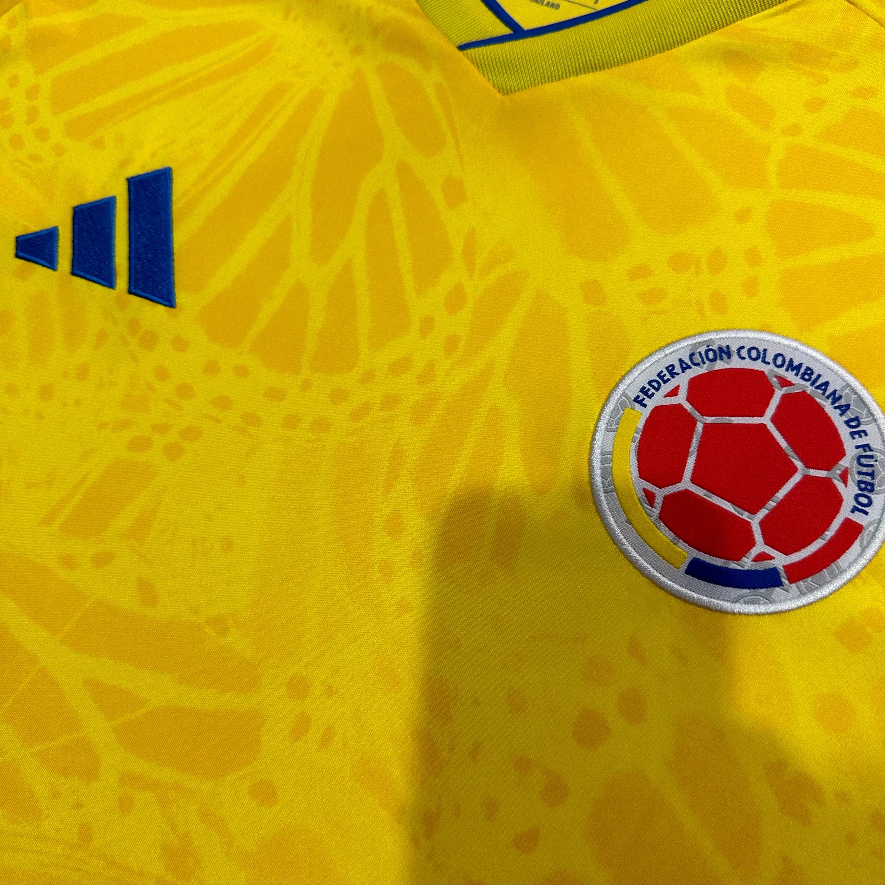 Colombia home game 26-27 — image 4