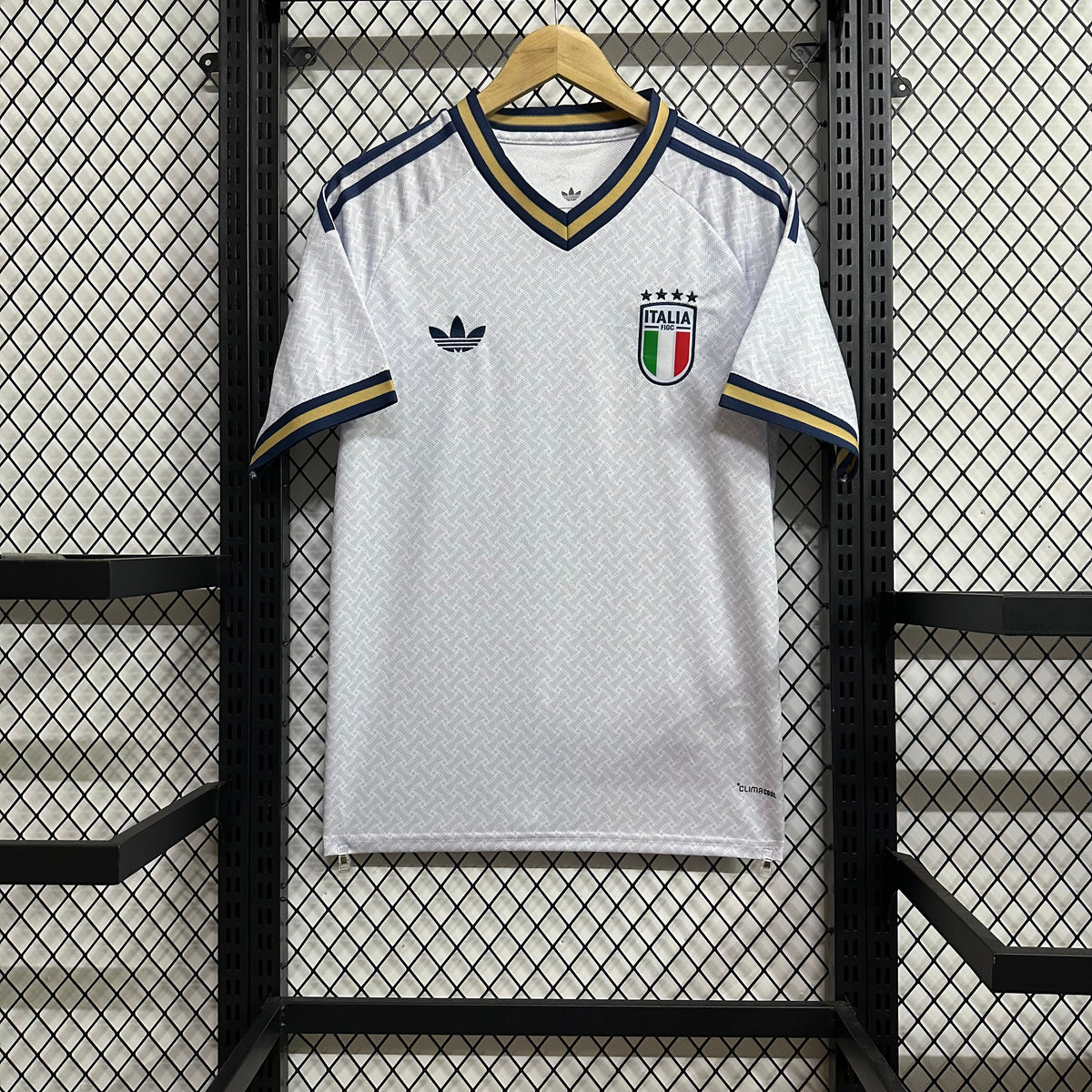 Italy away game 26-27 — image 2