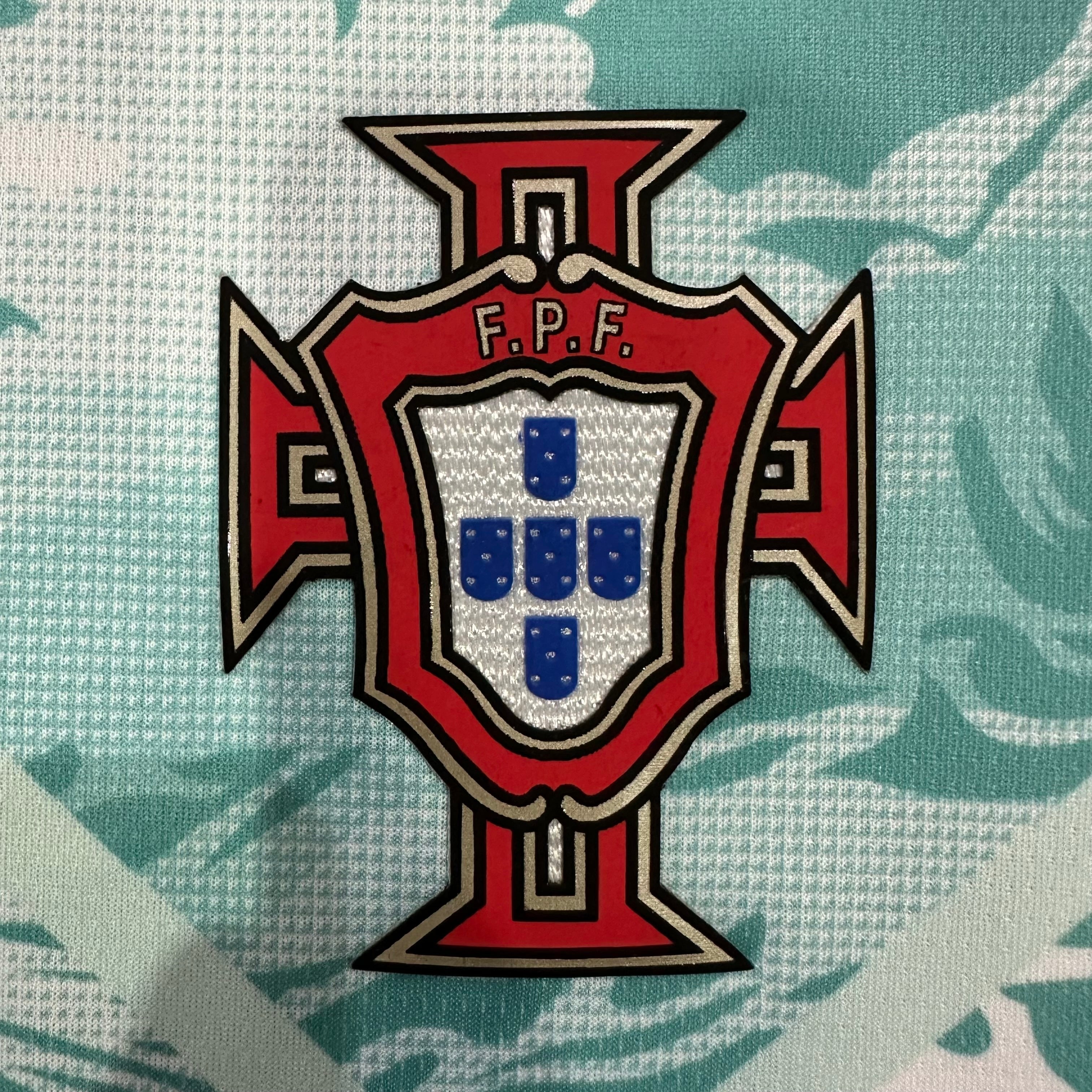Portugal away game 26-27 — image 5