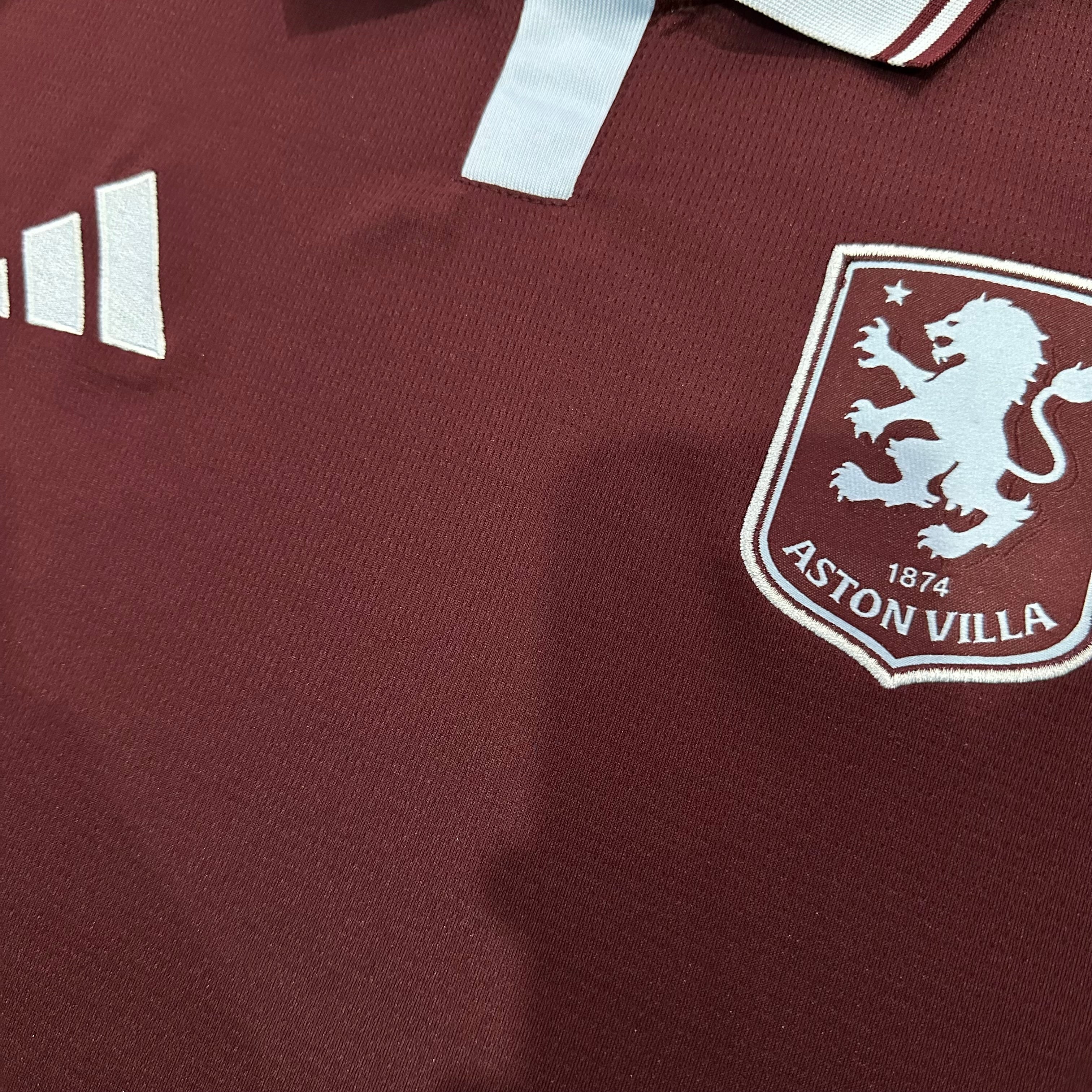 Aston Villa Home 26-27 — image 4