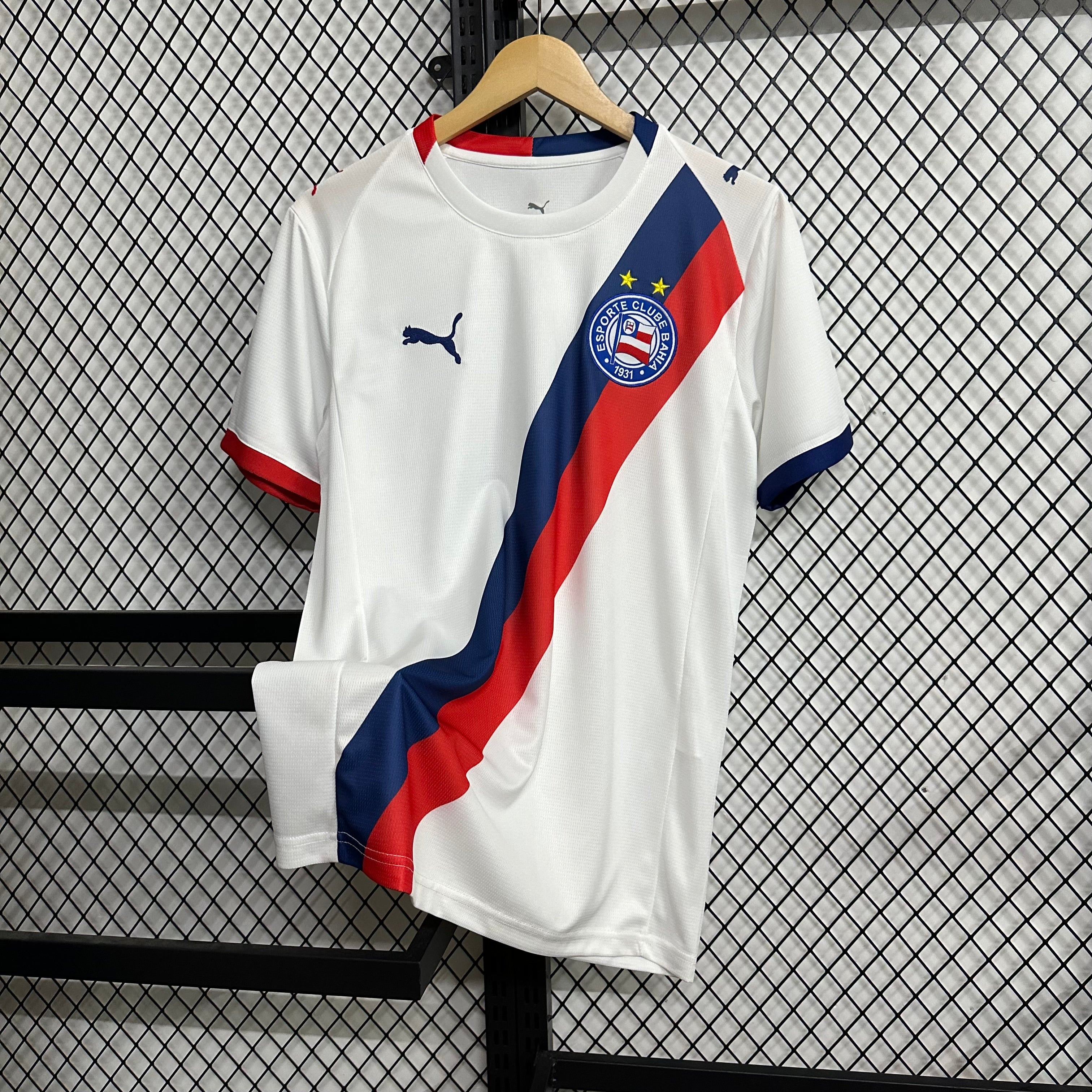 Bahia Home 26-27 — image 1